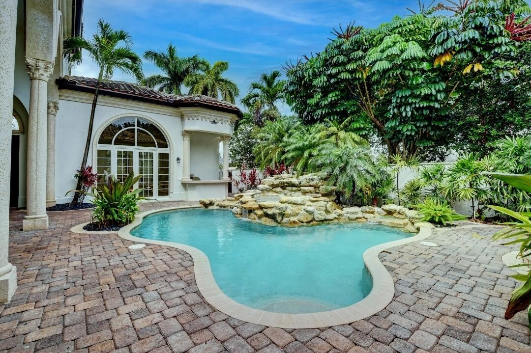 7635 Mandarin, Boca Raton FL 33433