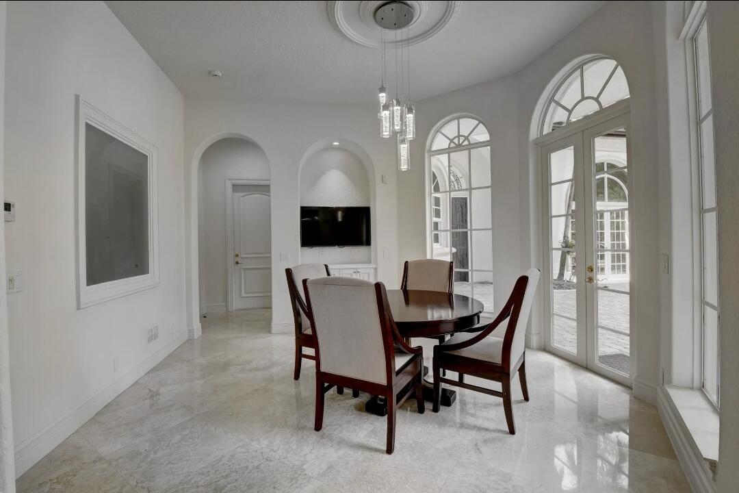 7635 Mandarin, Boca Raton FL 33433