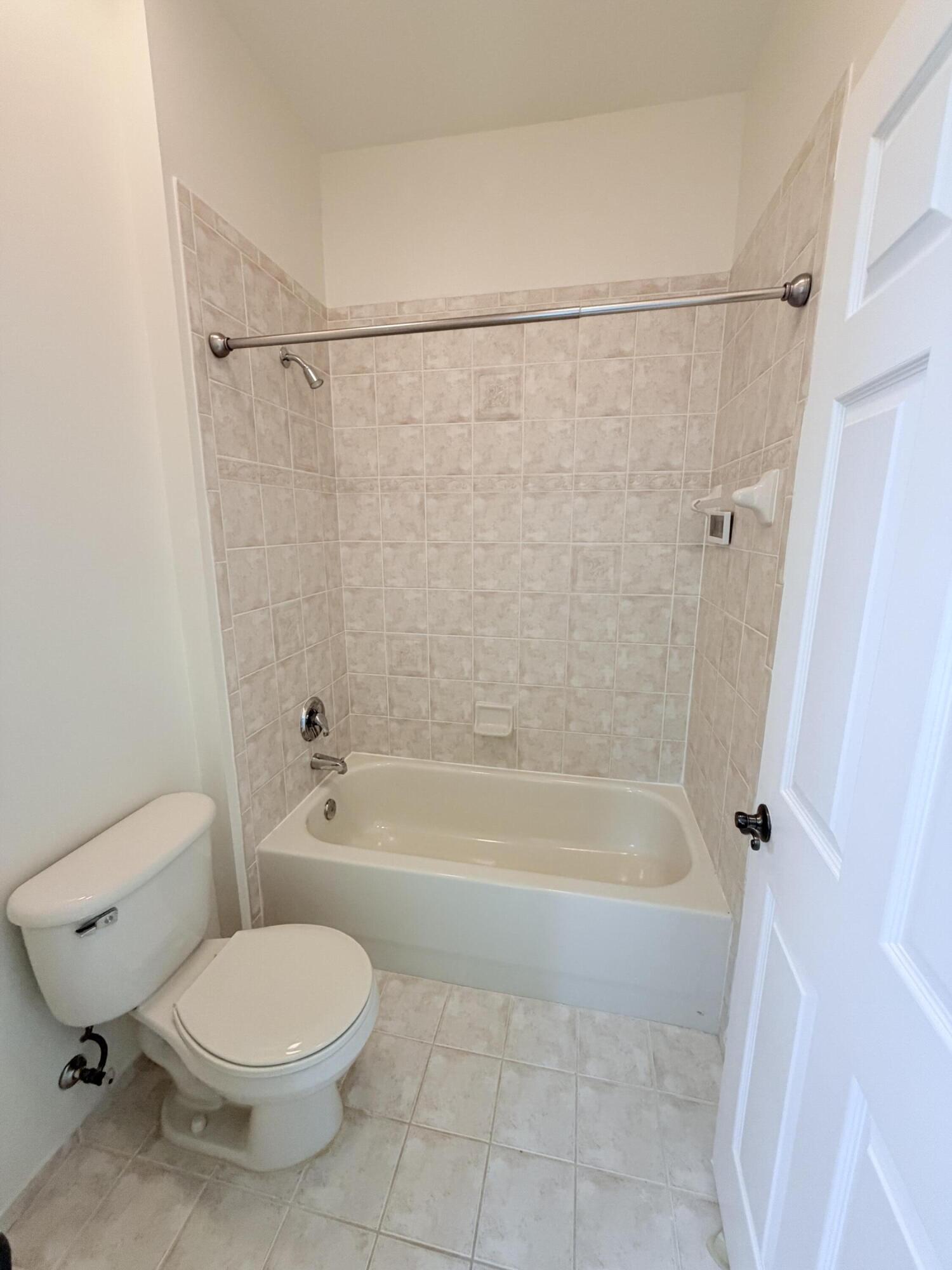 154 Village #E, Tequesta FL 33469