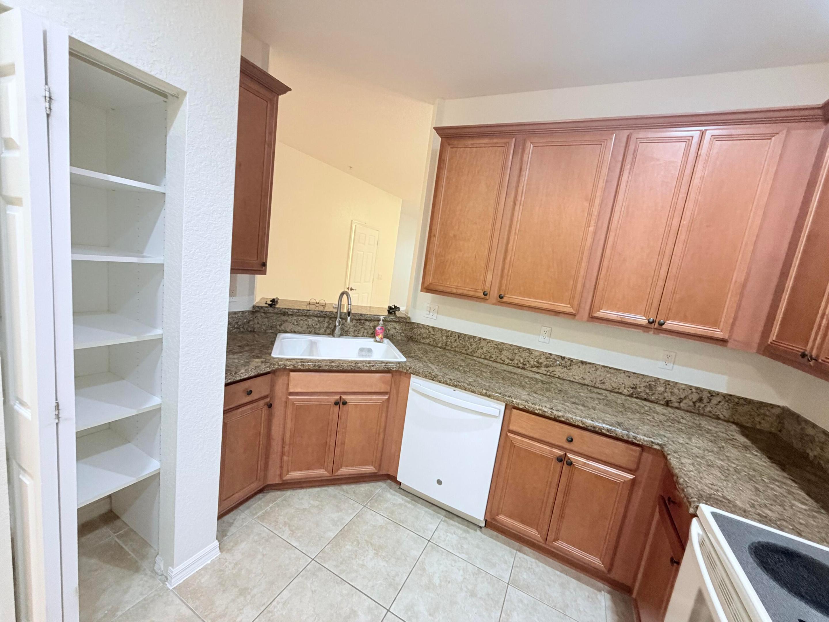 154 Village #E, Tequesta FL 33469
