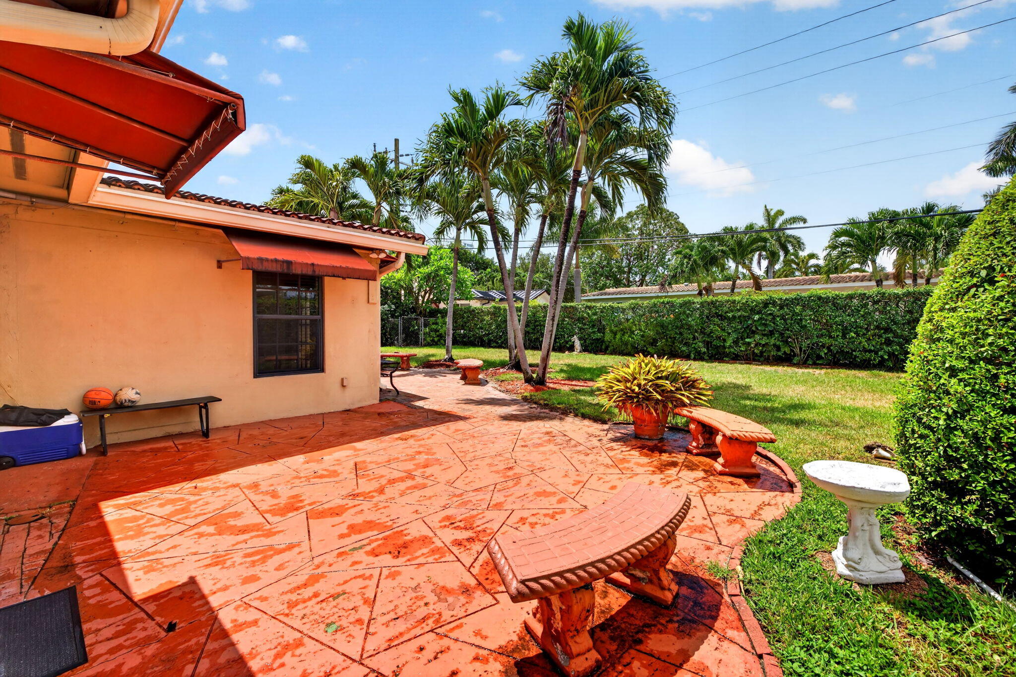 2060 Tropic, Lauderdale By The Sea FL 33062