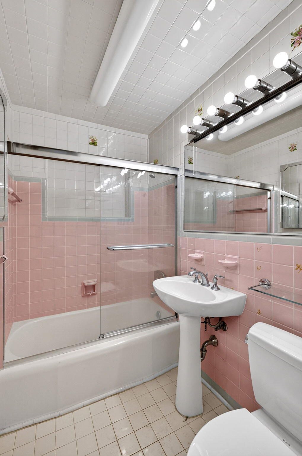 2060 Tropic, Lauderdale By The Sea FL 33062