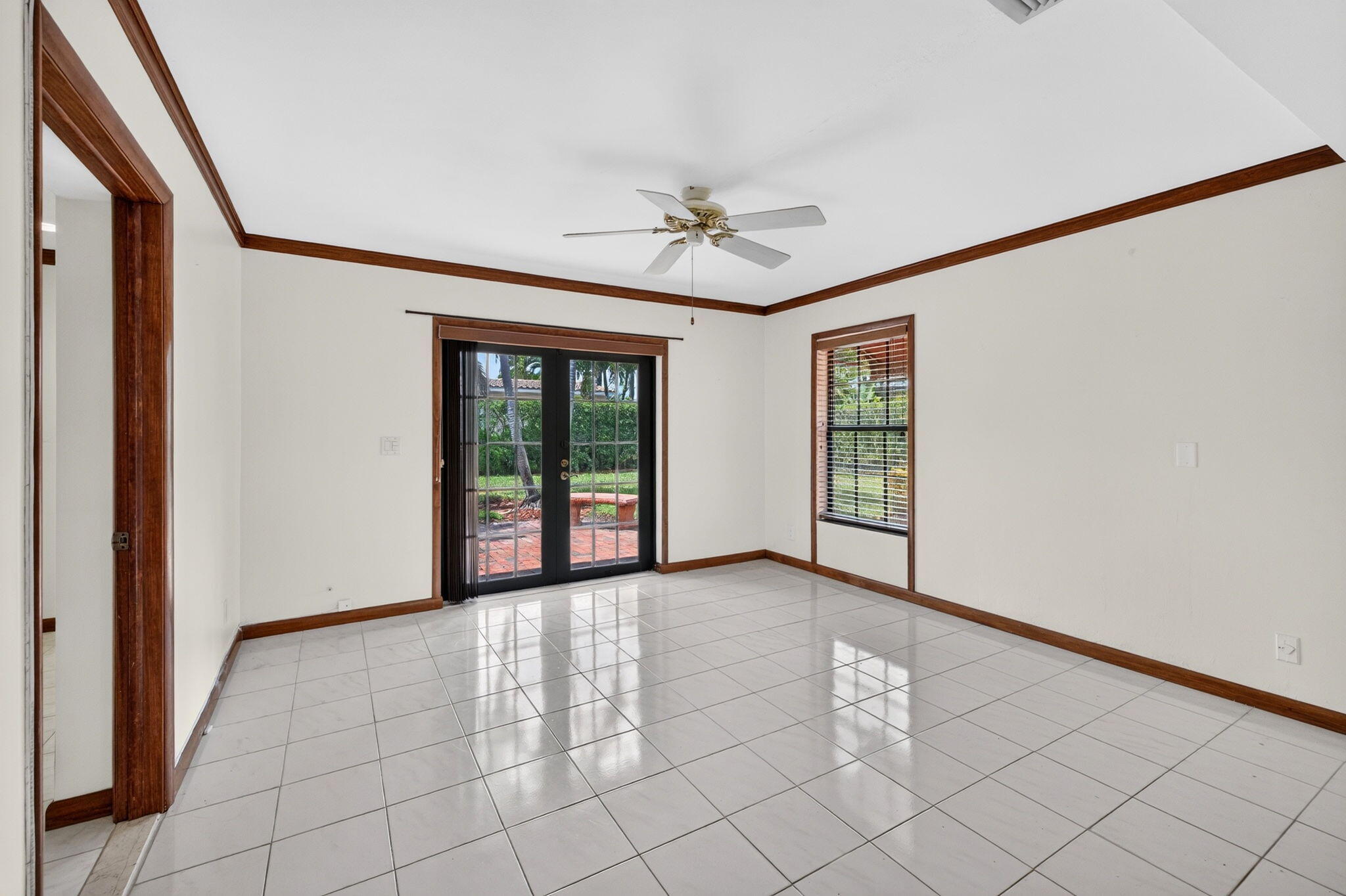 2060 Tropic, Lauderdale By The Sea FL 33062