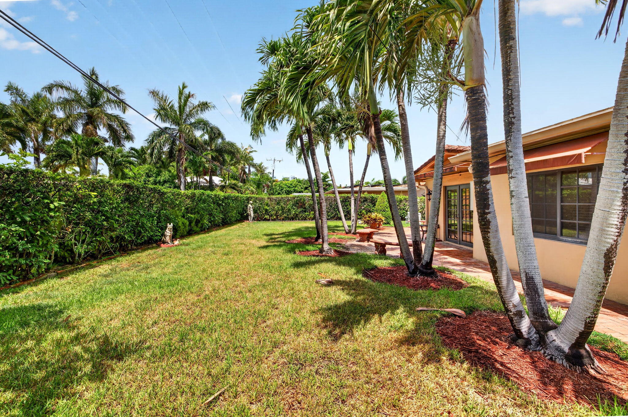 2060 Tropic, Lauderdale By The Sea FL 33062