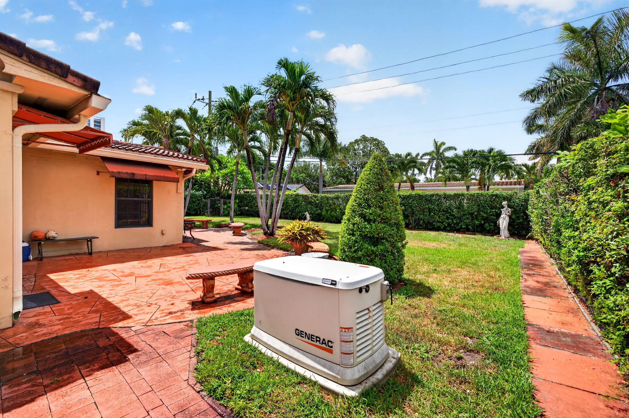 2060 Tropic, Lauderdale By The Sea FL 33062