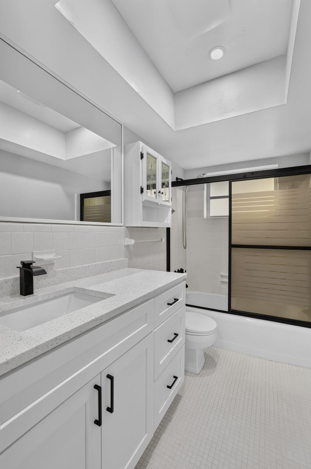 2755 NE 28th #E2, Lighthouse Point FL 33064