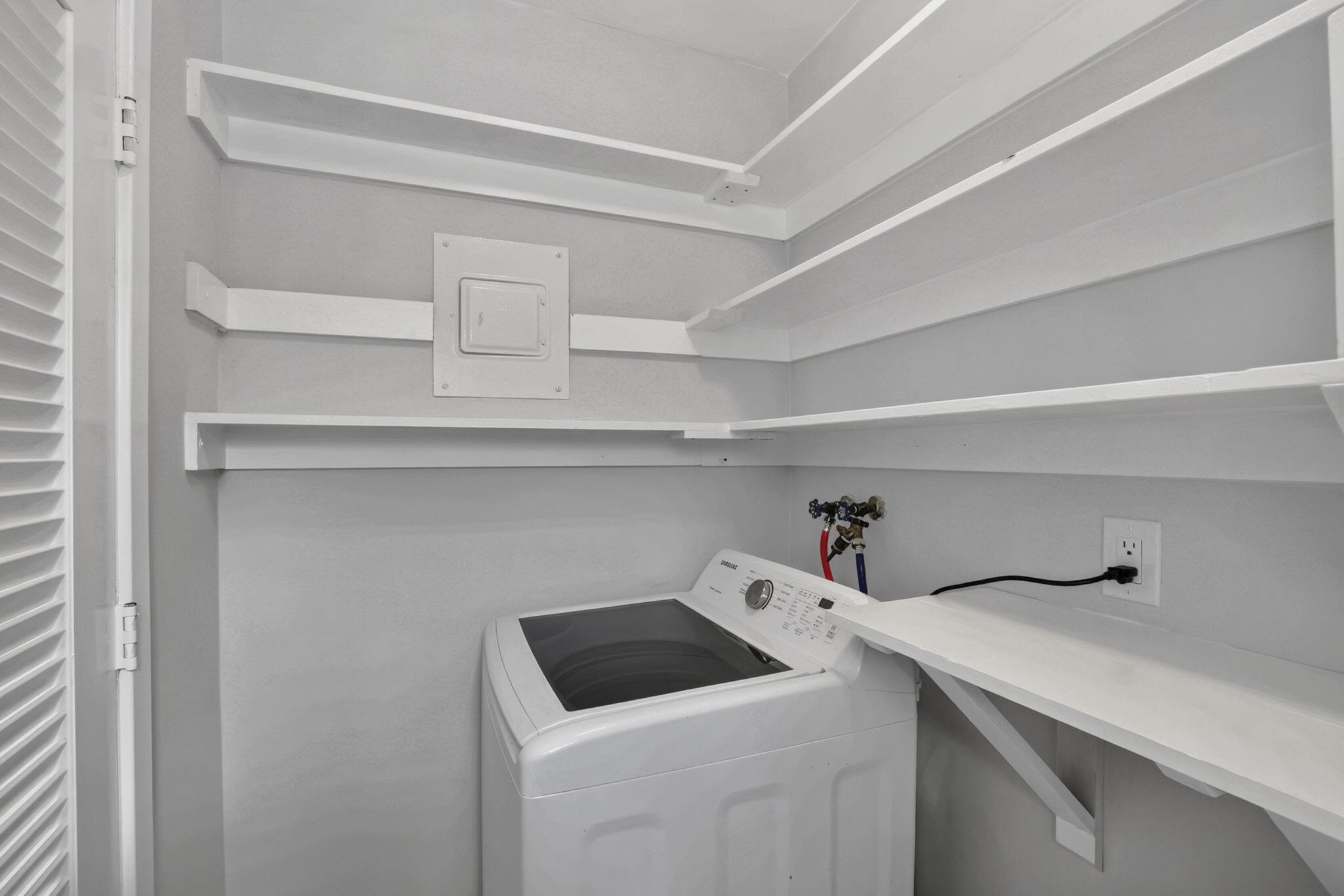2755 NE 28th #E2, Lighthouse Point FL 33064