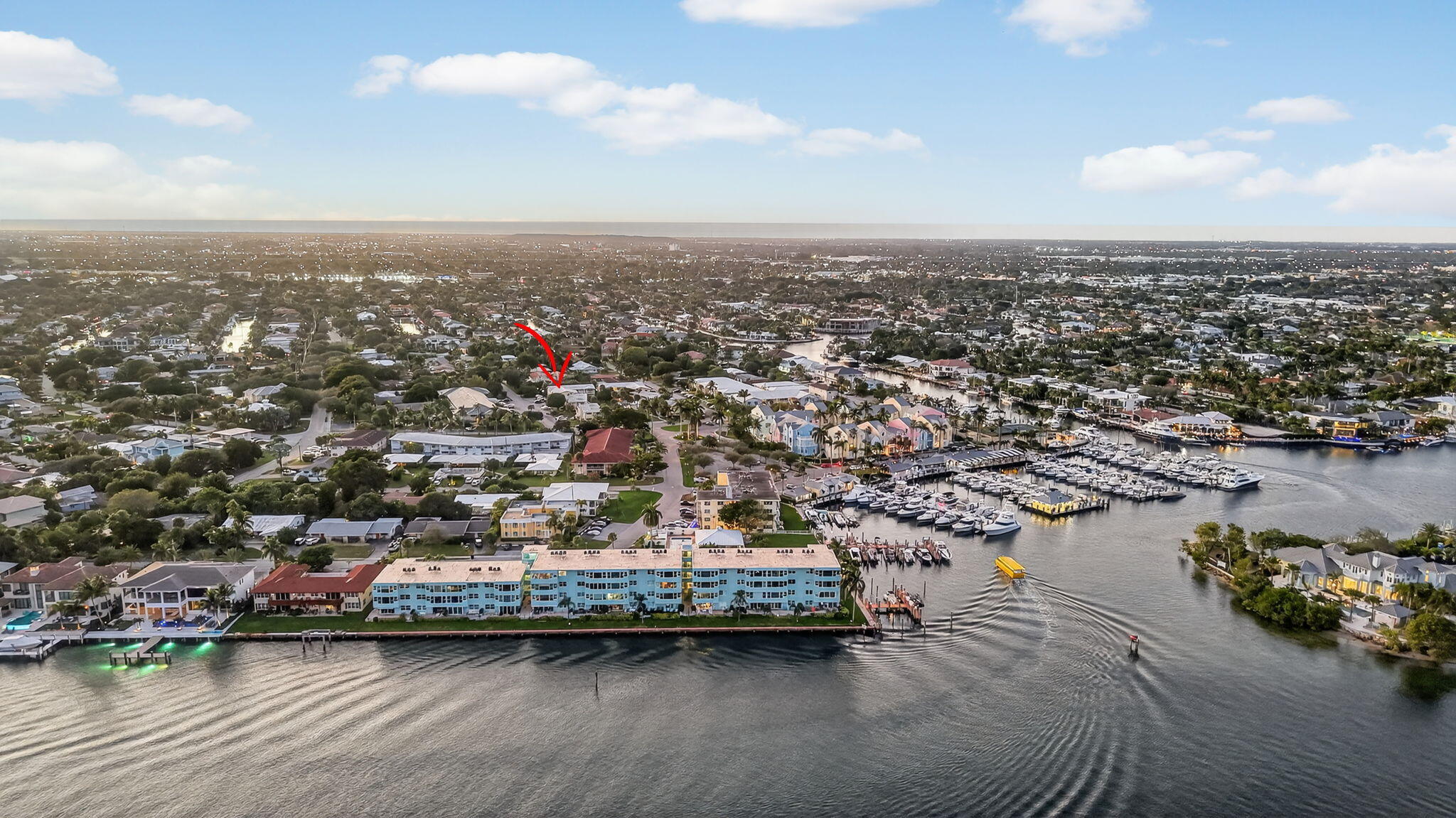 2755 NE 28th #E2, Lighthouse Point FL 33064