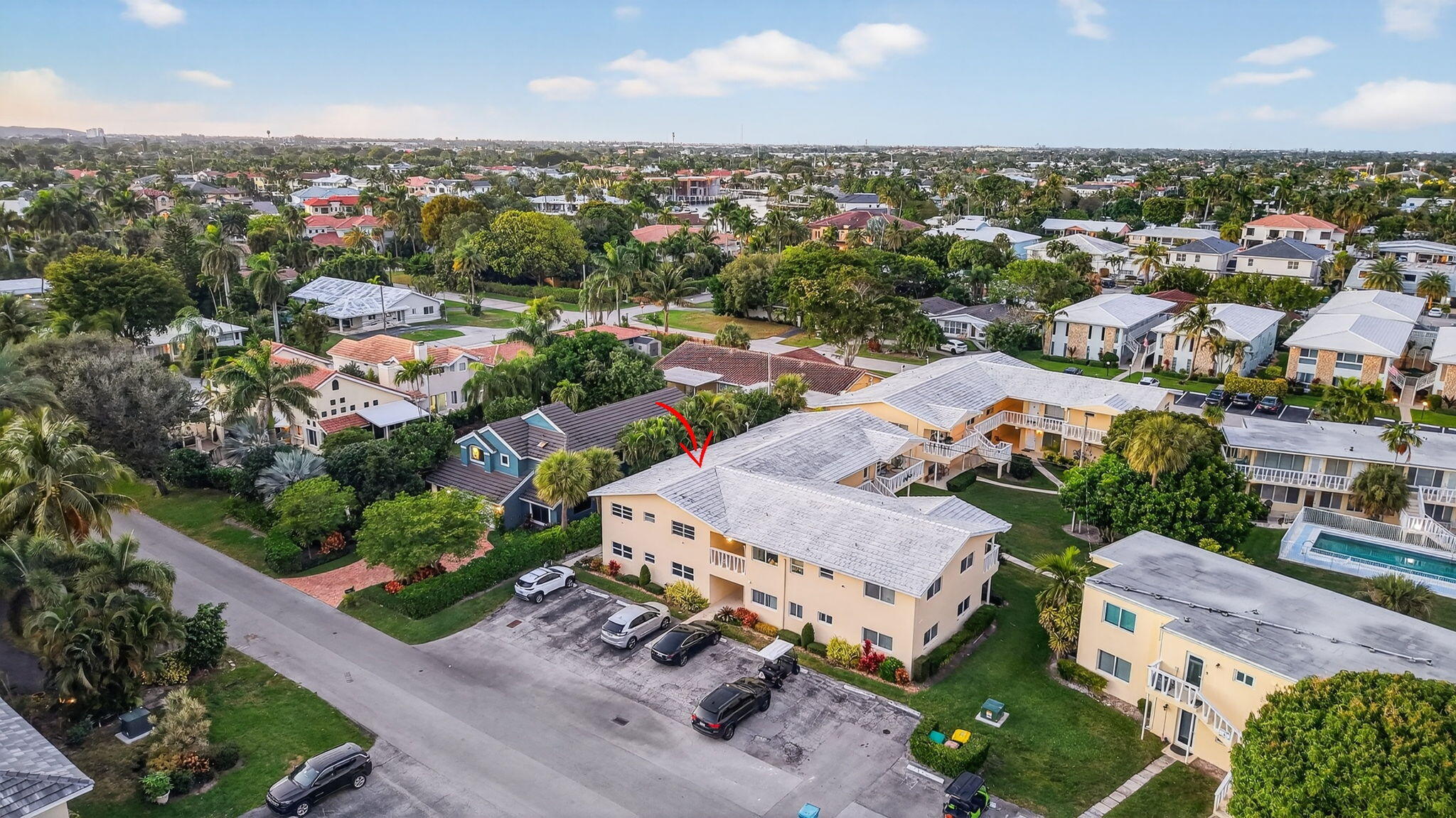 2755 NE 28th #E2, Lighthouse Point FL 33064