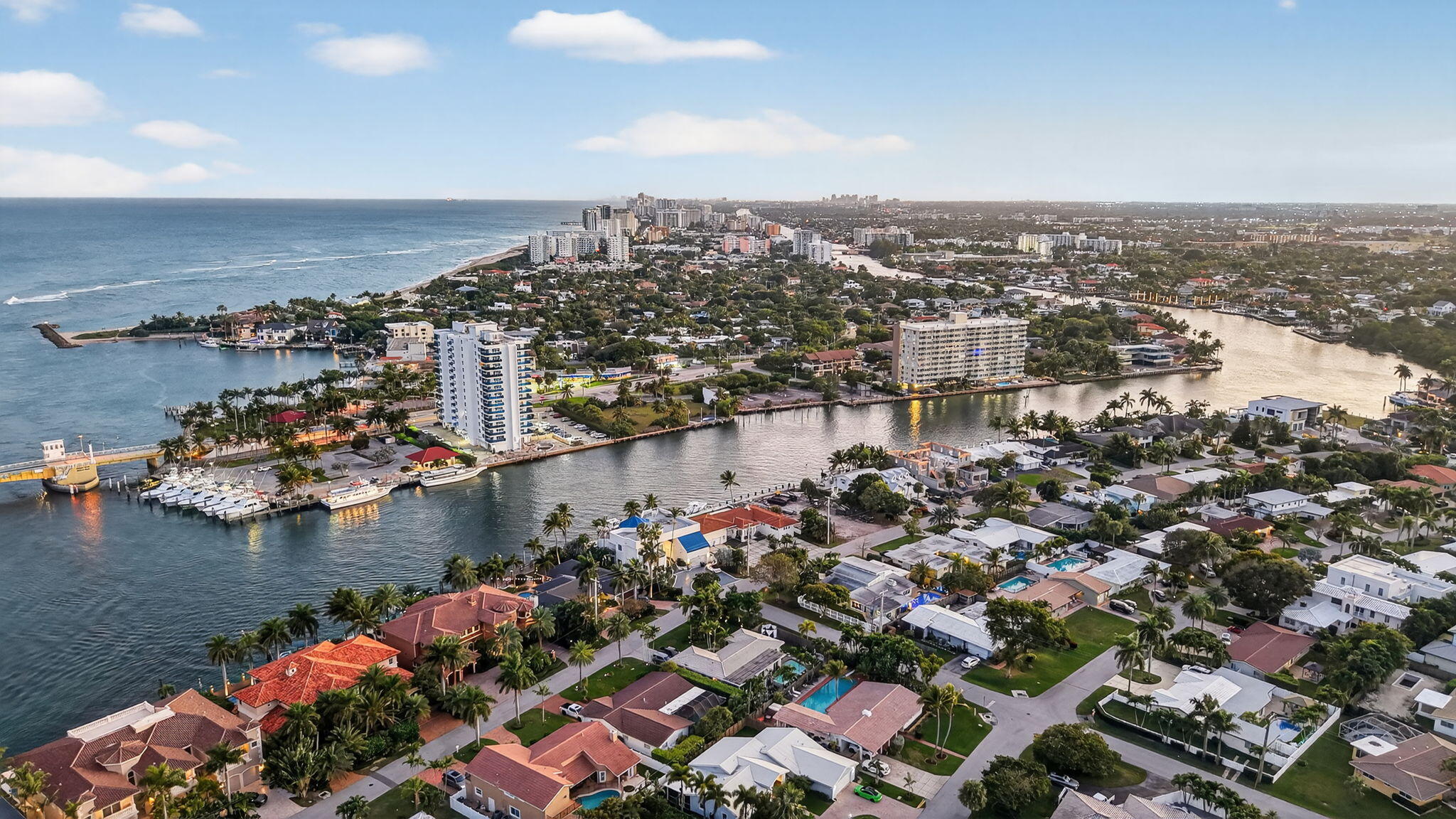 2755 NE 28th #E2, Lighthouse Point FL 33064