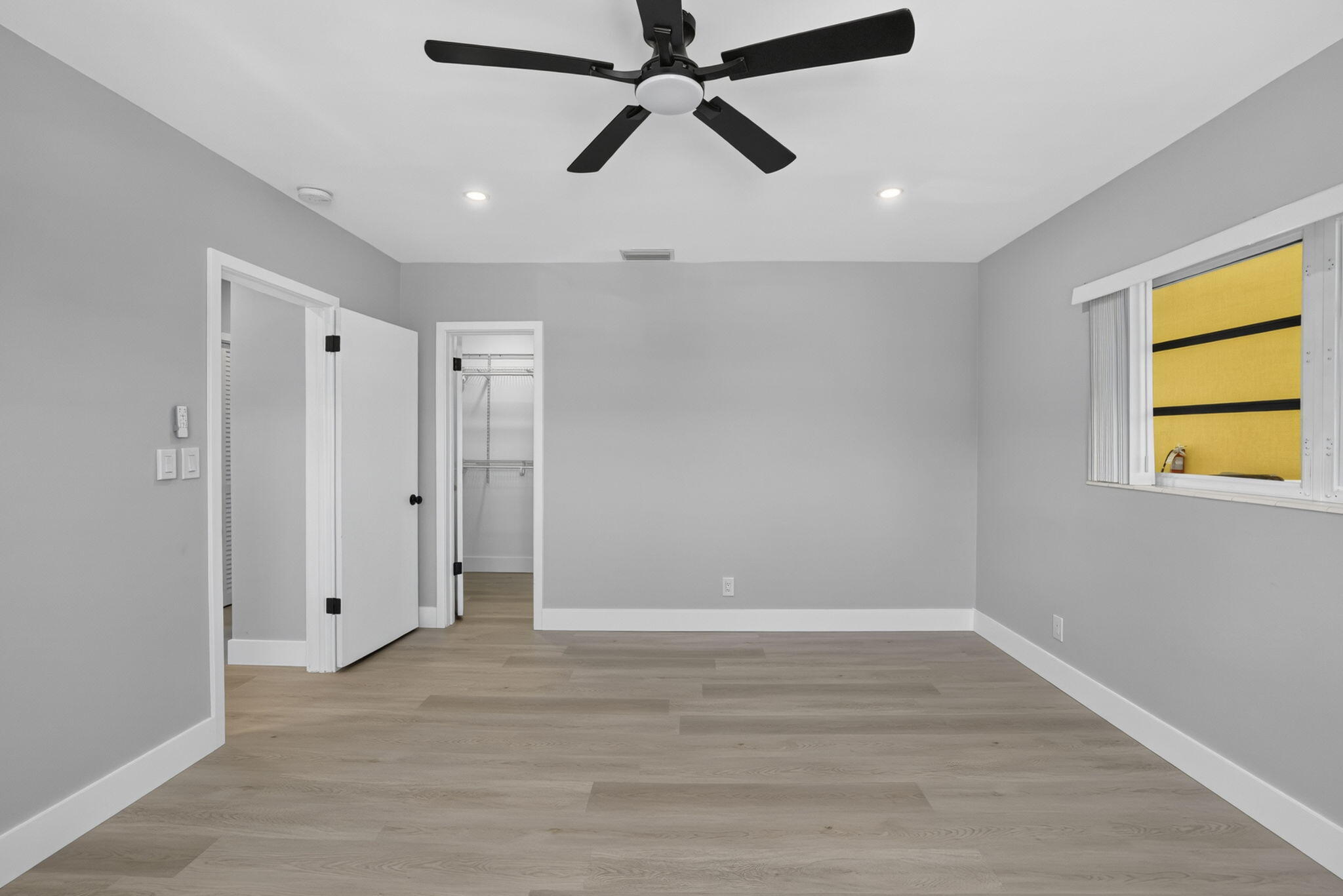 2755 NE 28th #E2, Lighthouse Point FL 33064