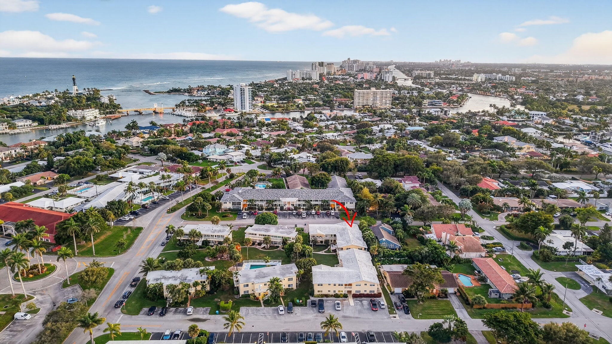 2755 NE 28th #E2, Lighthouse Point FL 33064
