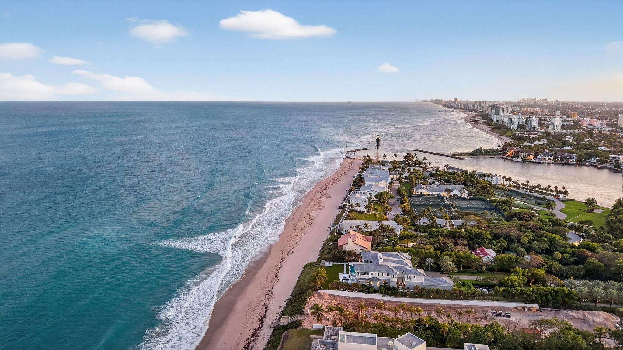 2755 NE 28th #E2, Lighthouse Point FL 33064