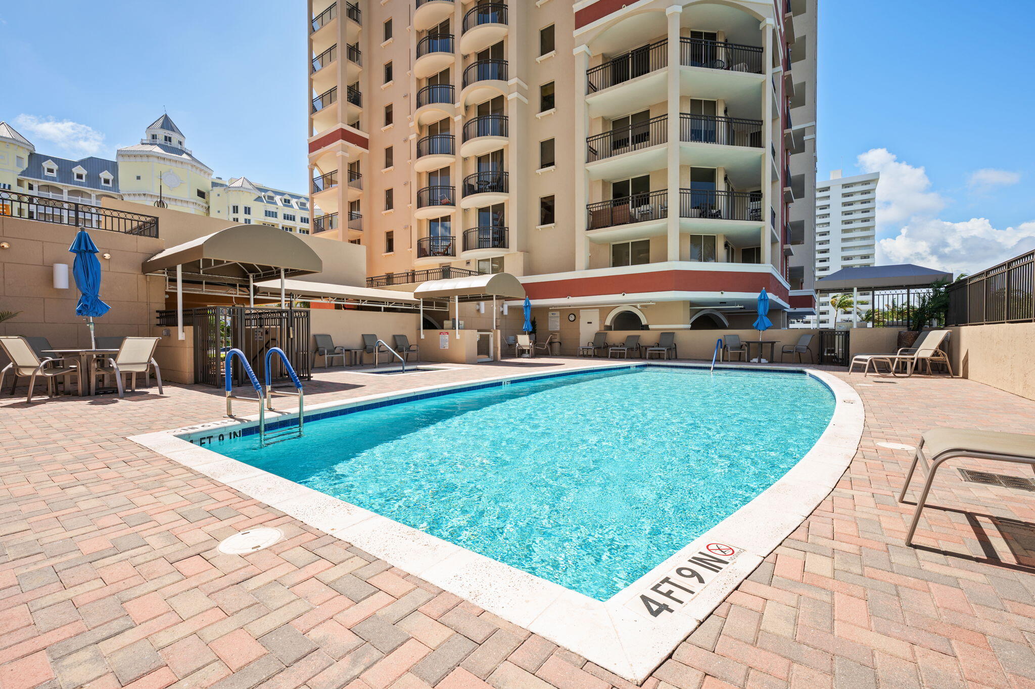 2001 N Ocean #202, Fort Lauderdale FL 33305