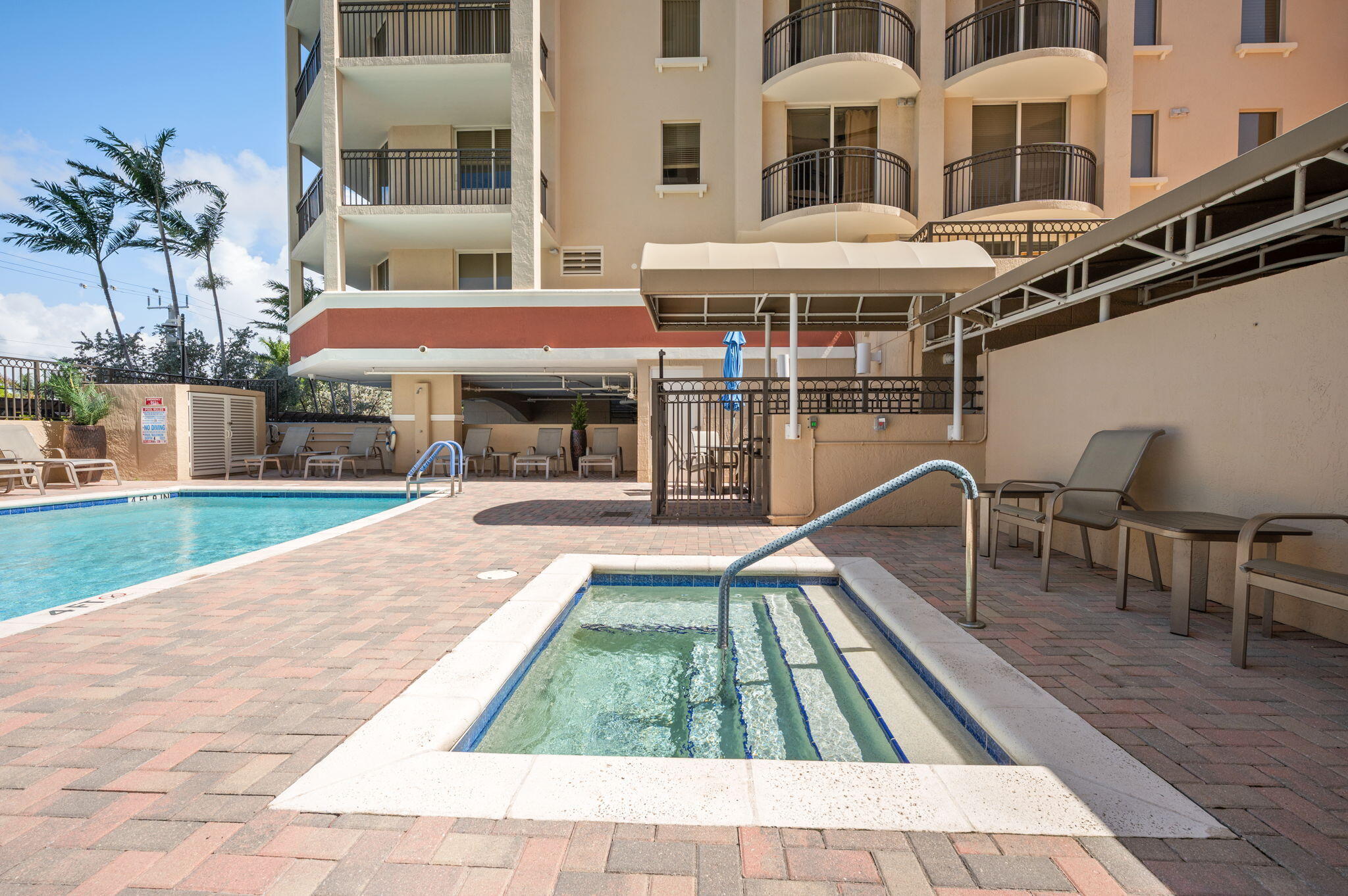 2001 N Ocean #202, Fort Lauderdale FL 33305