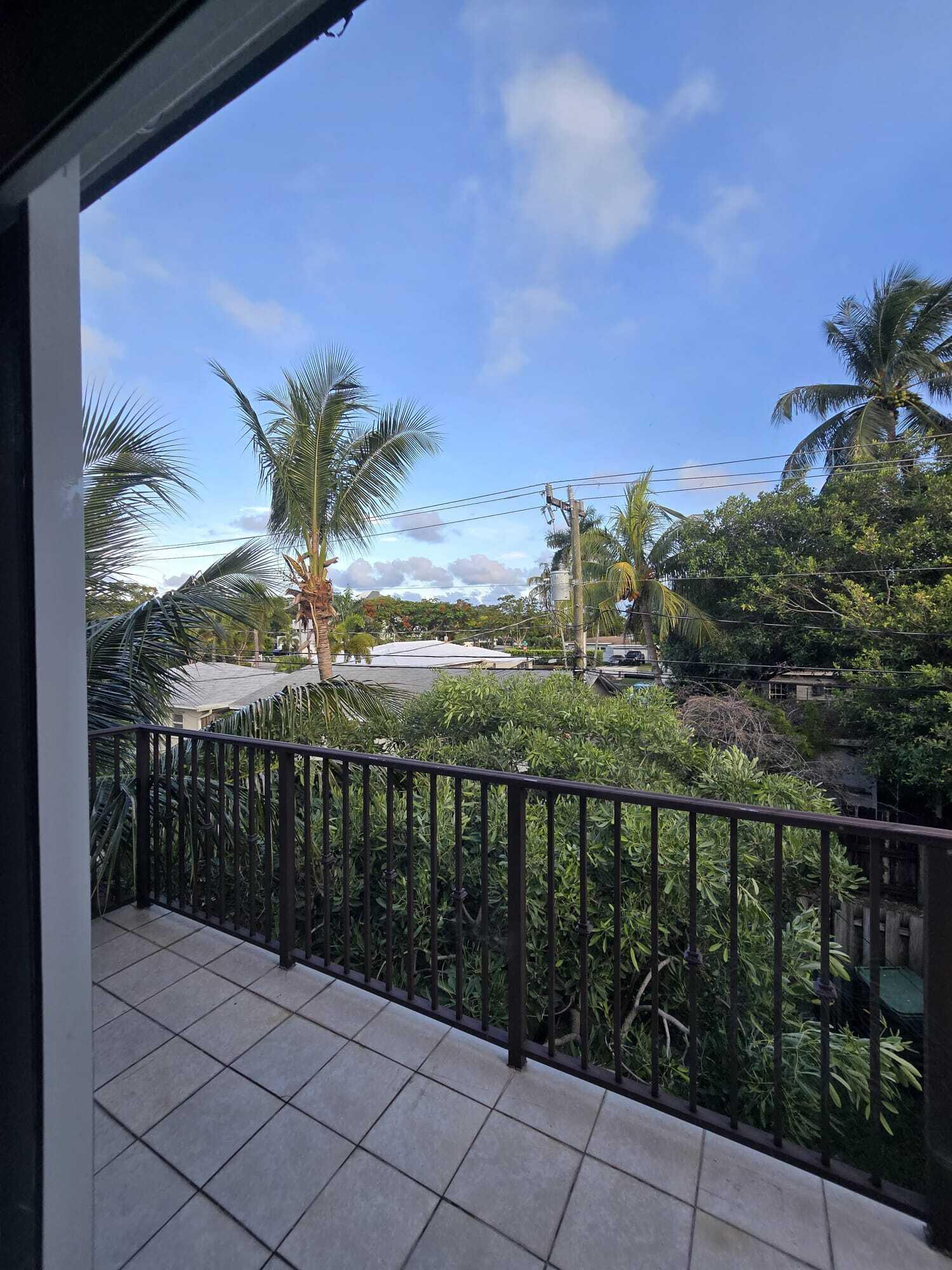 408 SW 9th, Fort Lauderdale FL 33315