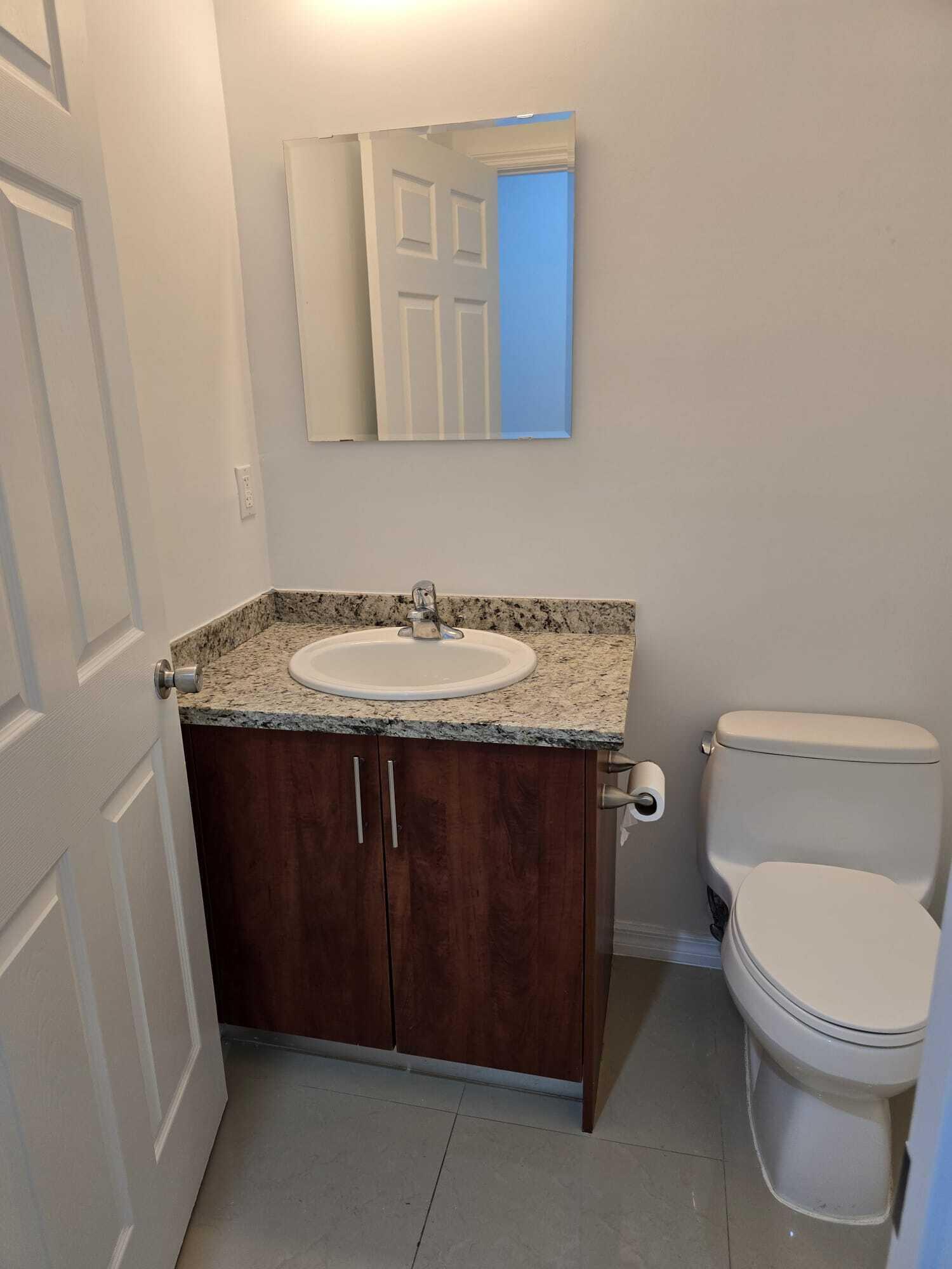 408 SW 9th, Fort Lauderdale FL 33315