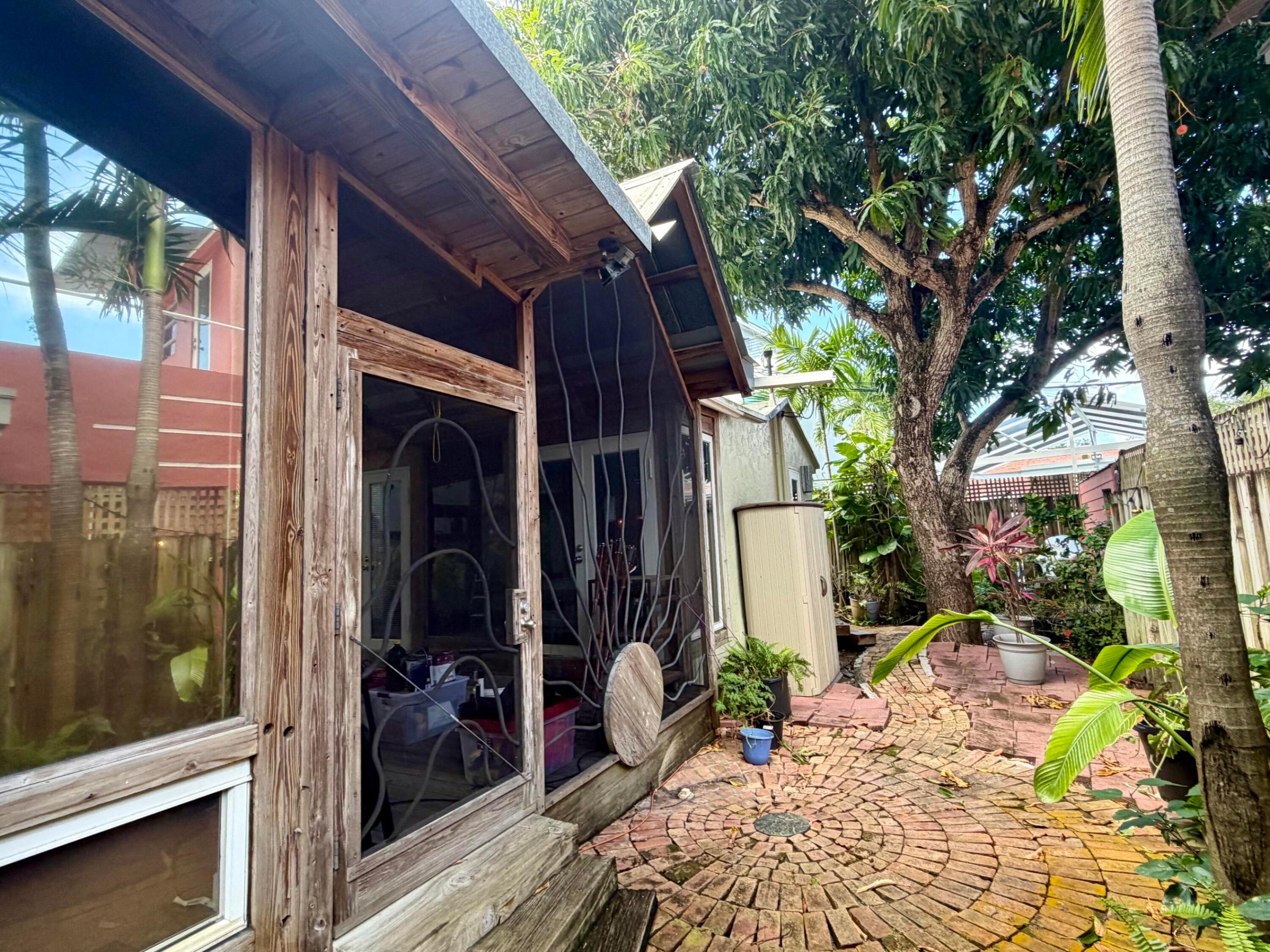 1101 SE 2nd, Fort Lauderdale FL 33301