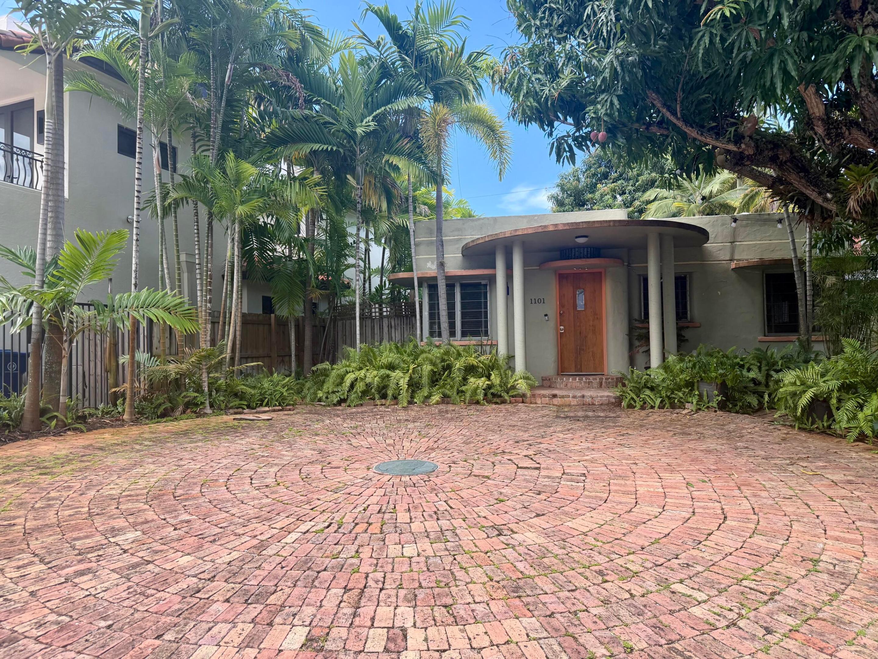 1101 SE 2nd, Fort Lauderdale FL 33301
