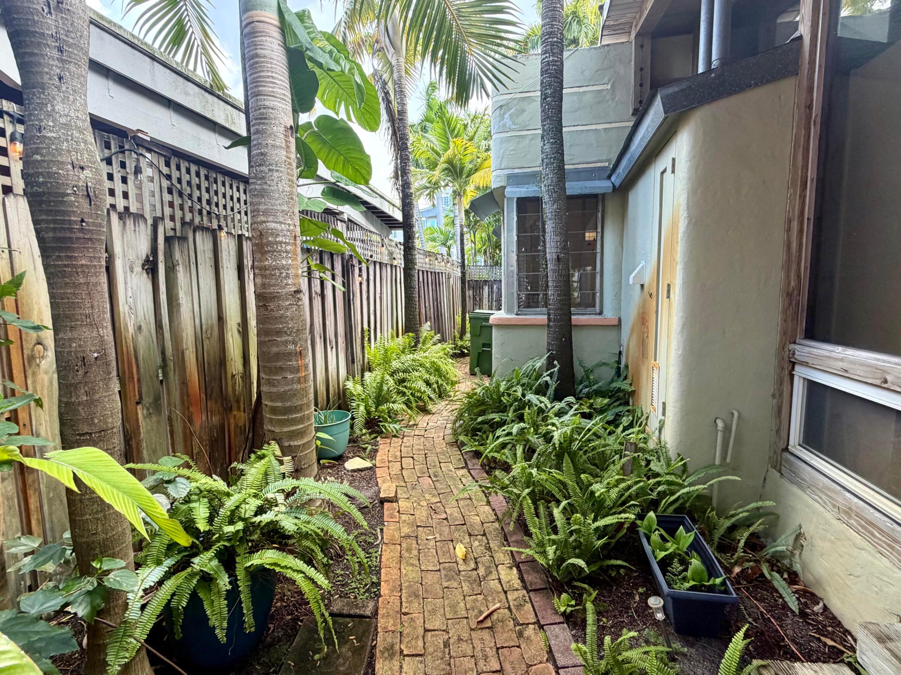 1101 SE 2nd, Fort Lauderdale FL 33301