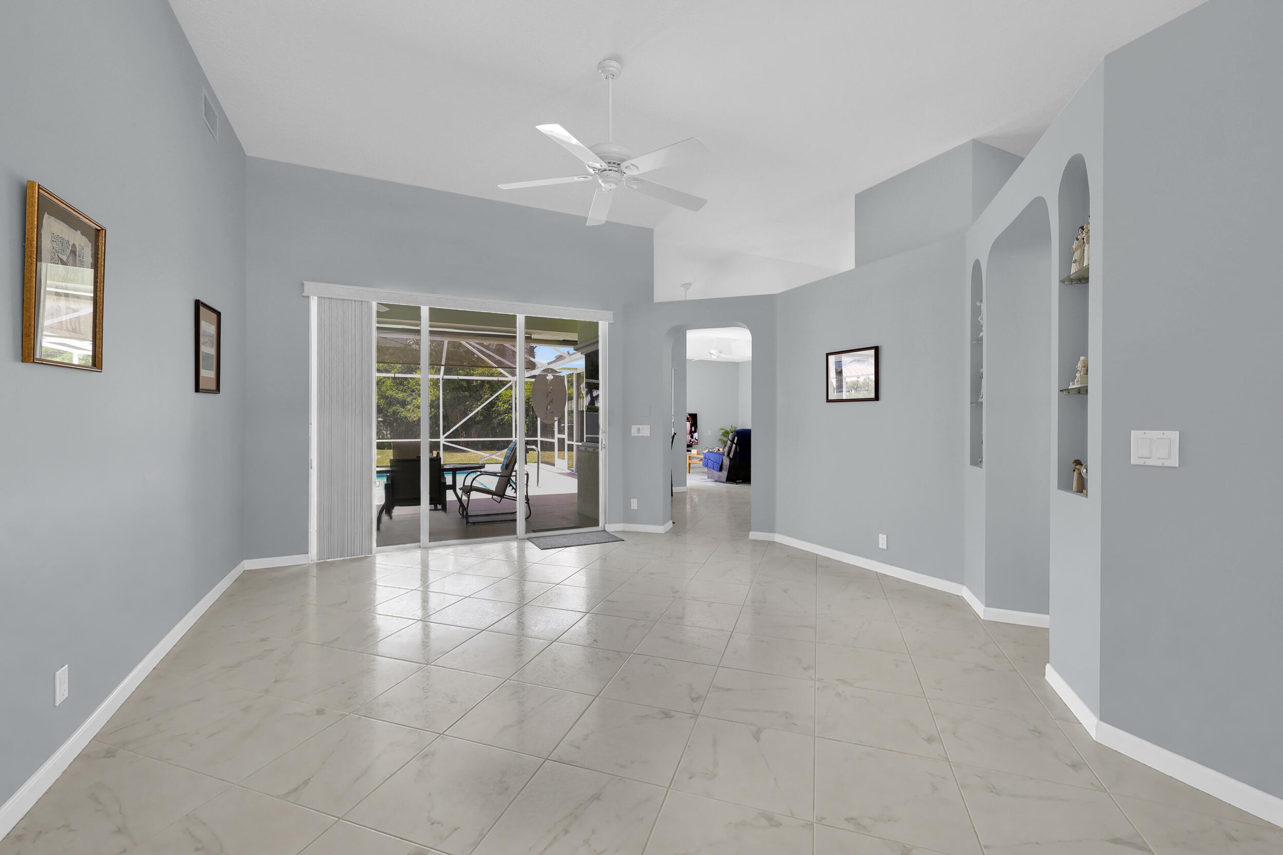 521 Cypress, Tequesta FL 33469