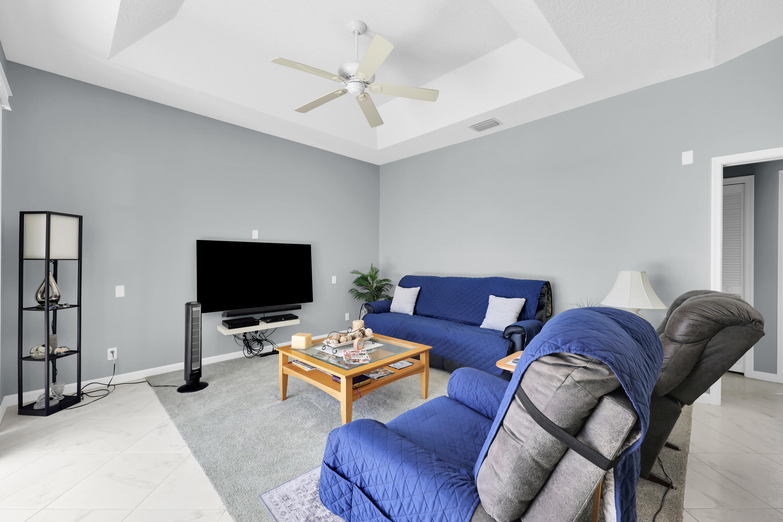 521 Cypress, Tequesta FL 33469