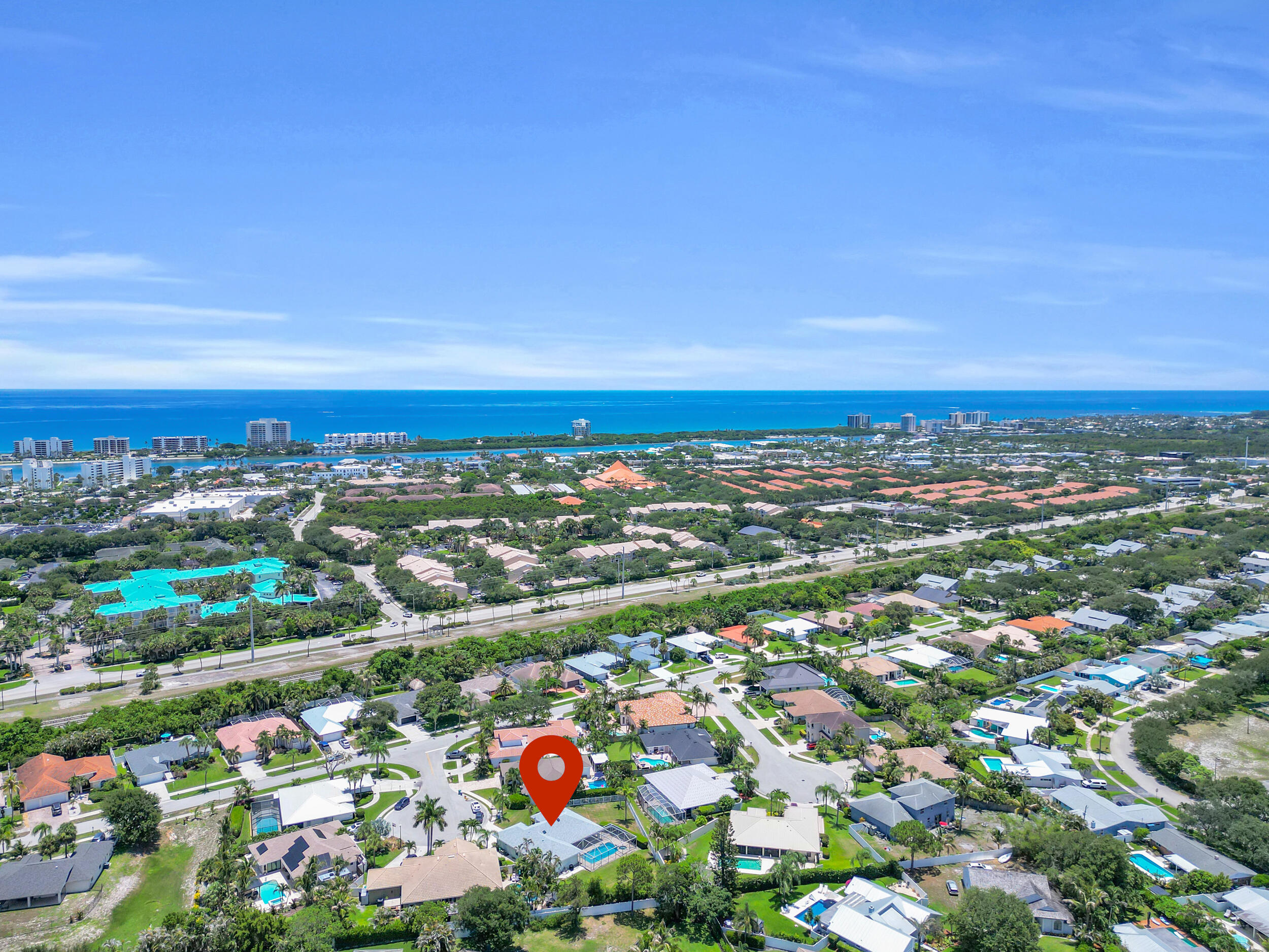 521 Cypress, Tequesta FL 33469