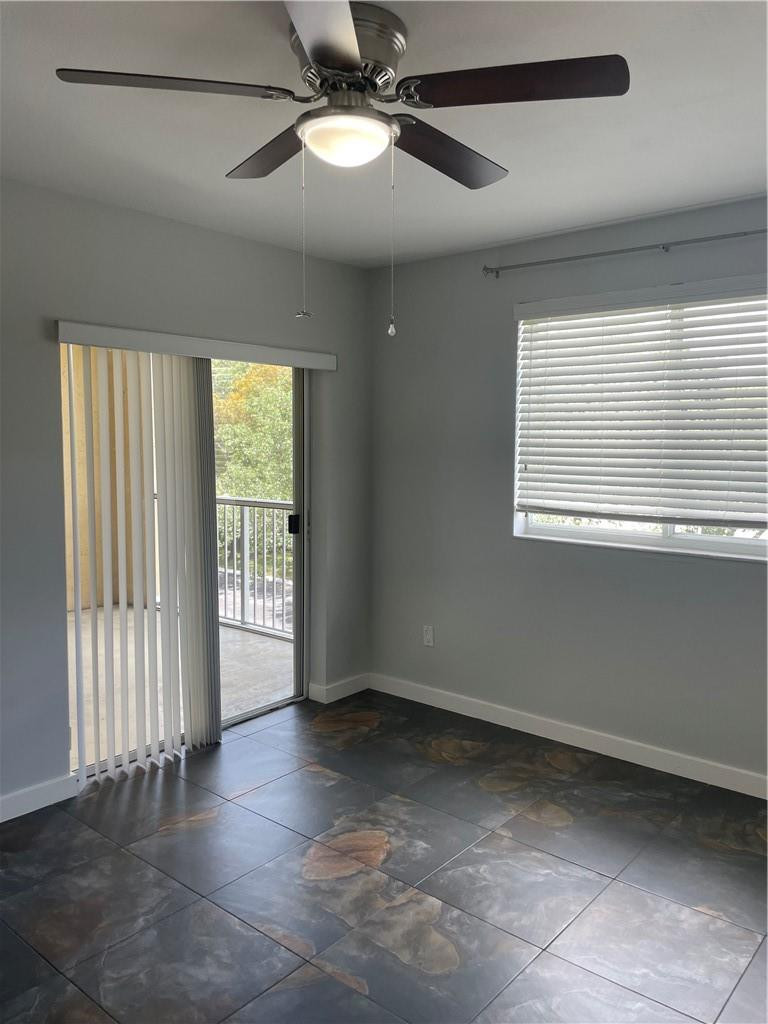 2640 S University #319, Davie FL 33328