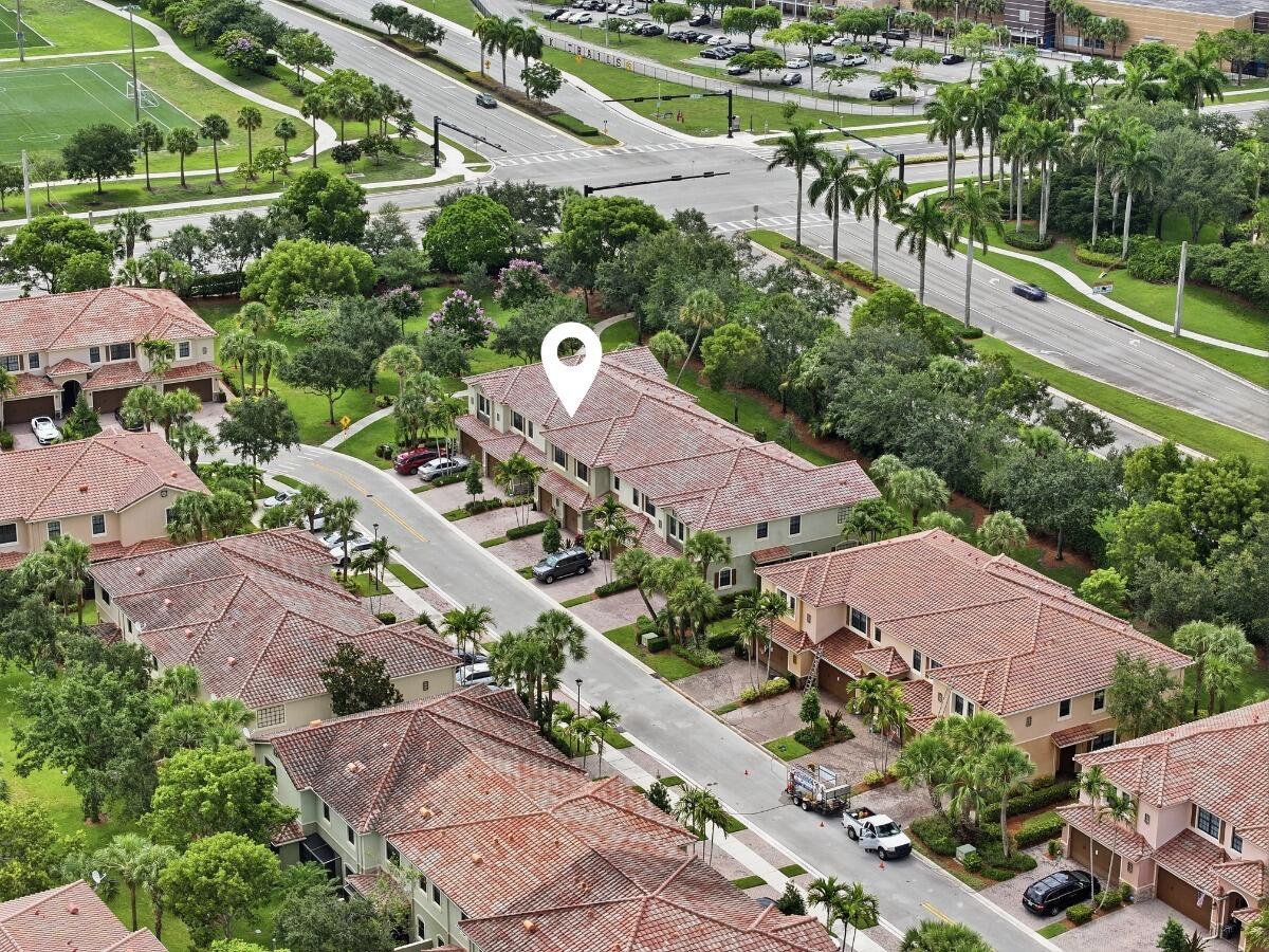 10822 NW 72nd, Parkland FL 33076