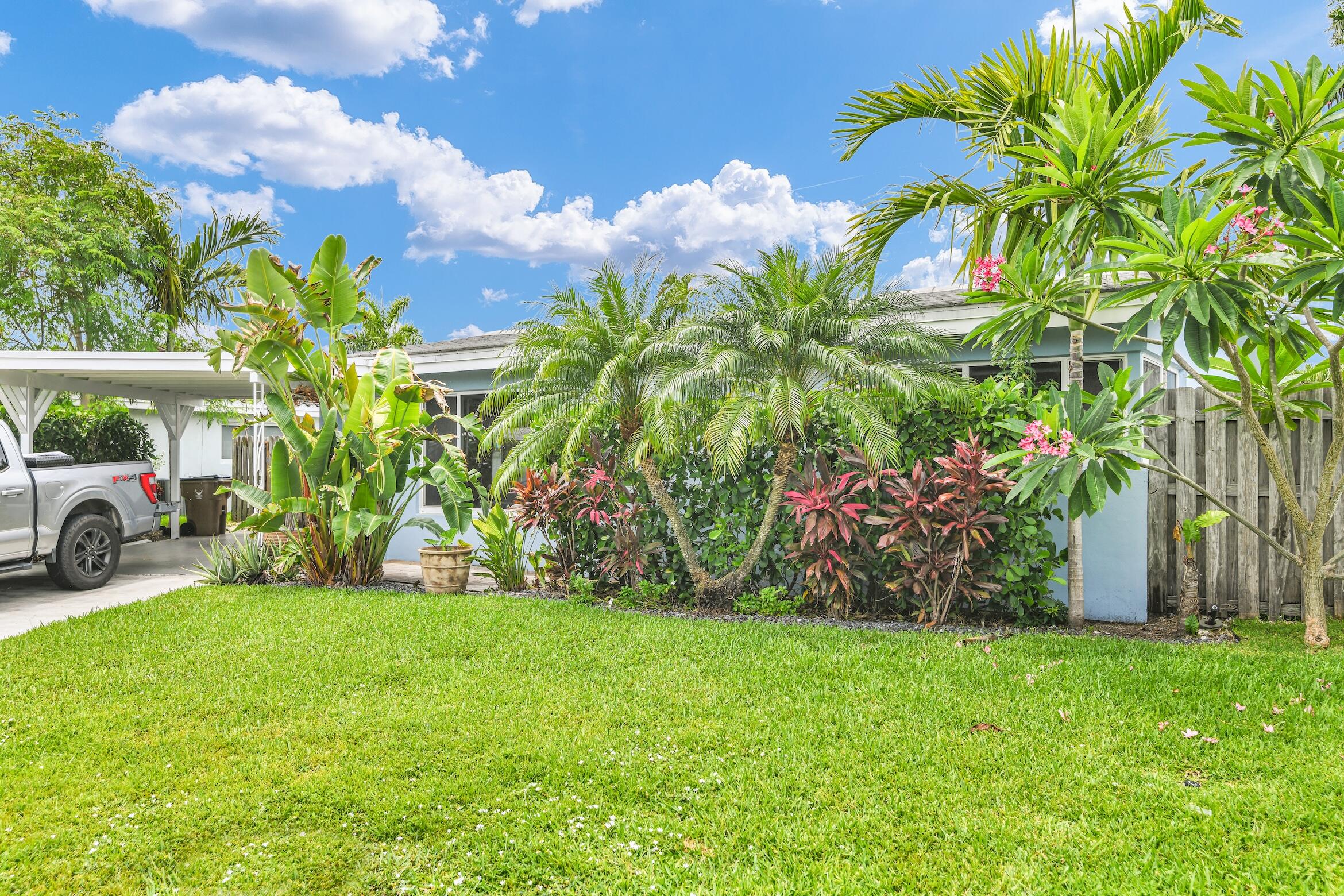 909 SE 16, Deerfield Beach FL 33441