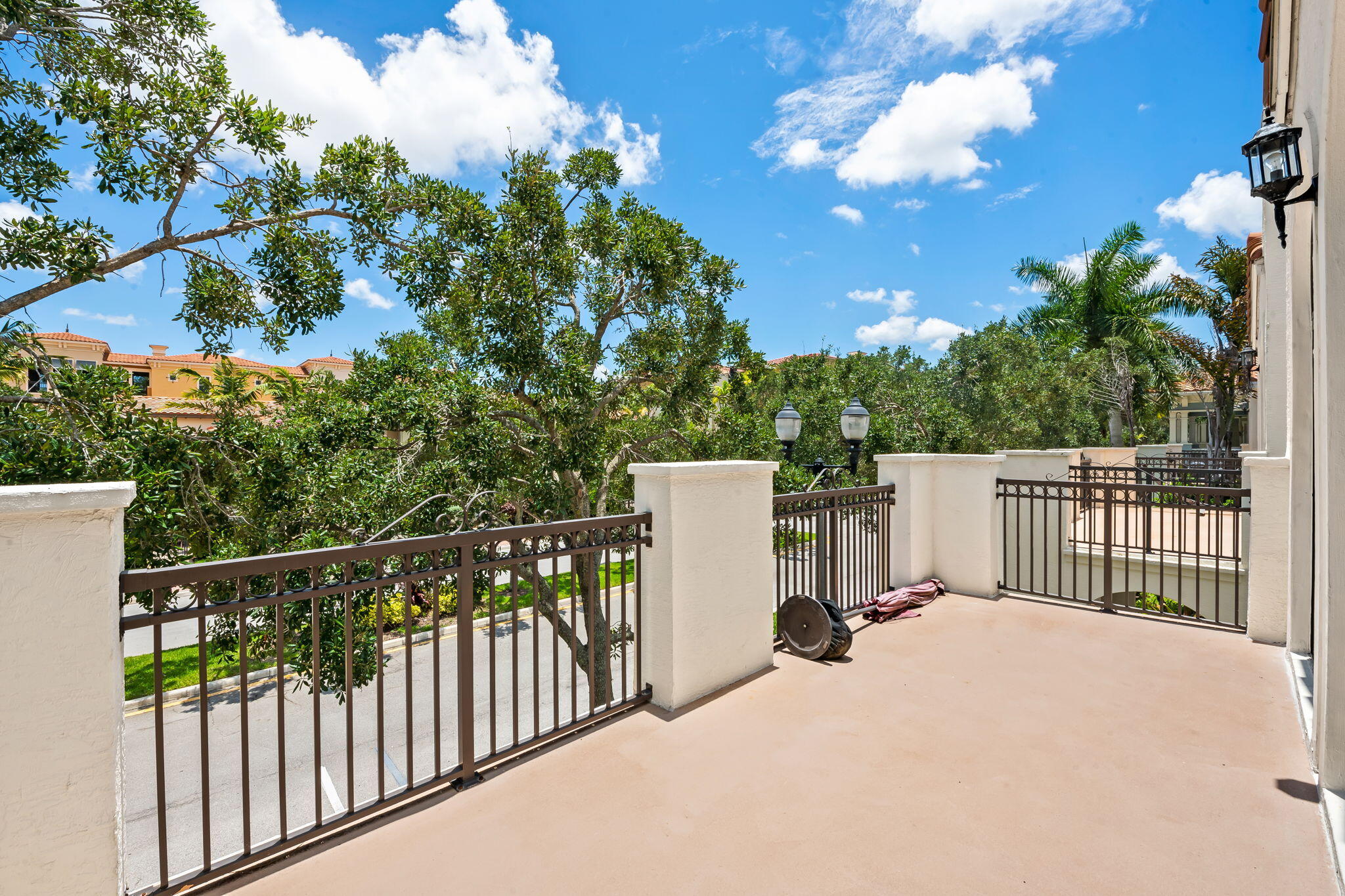 3171 NW 125th, Sunrise FL 33323