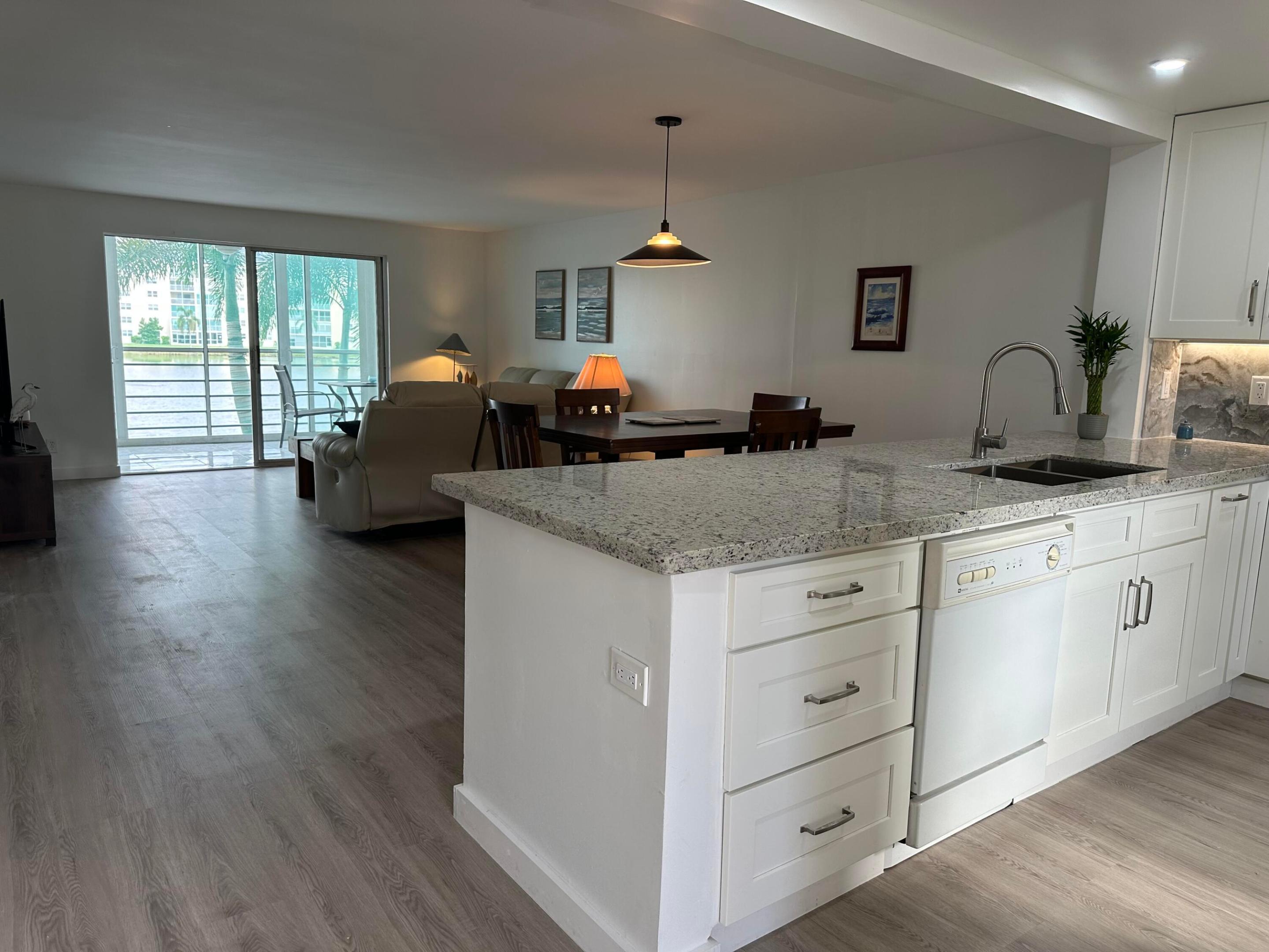 141 SE 3rd #203, Dania Beach FL 33004