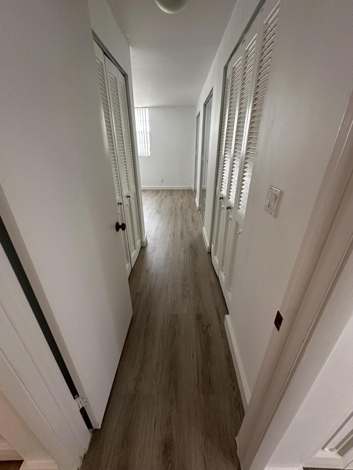 141 SE 3rd #203, Dania Beach FL 33004