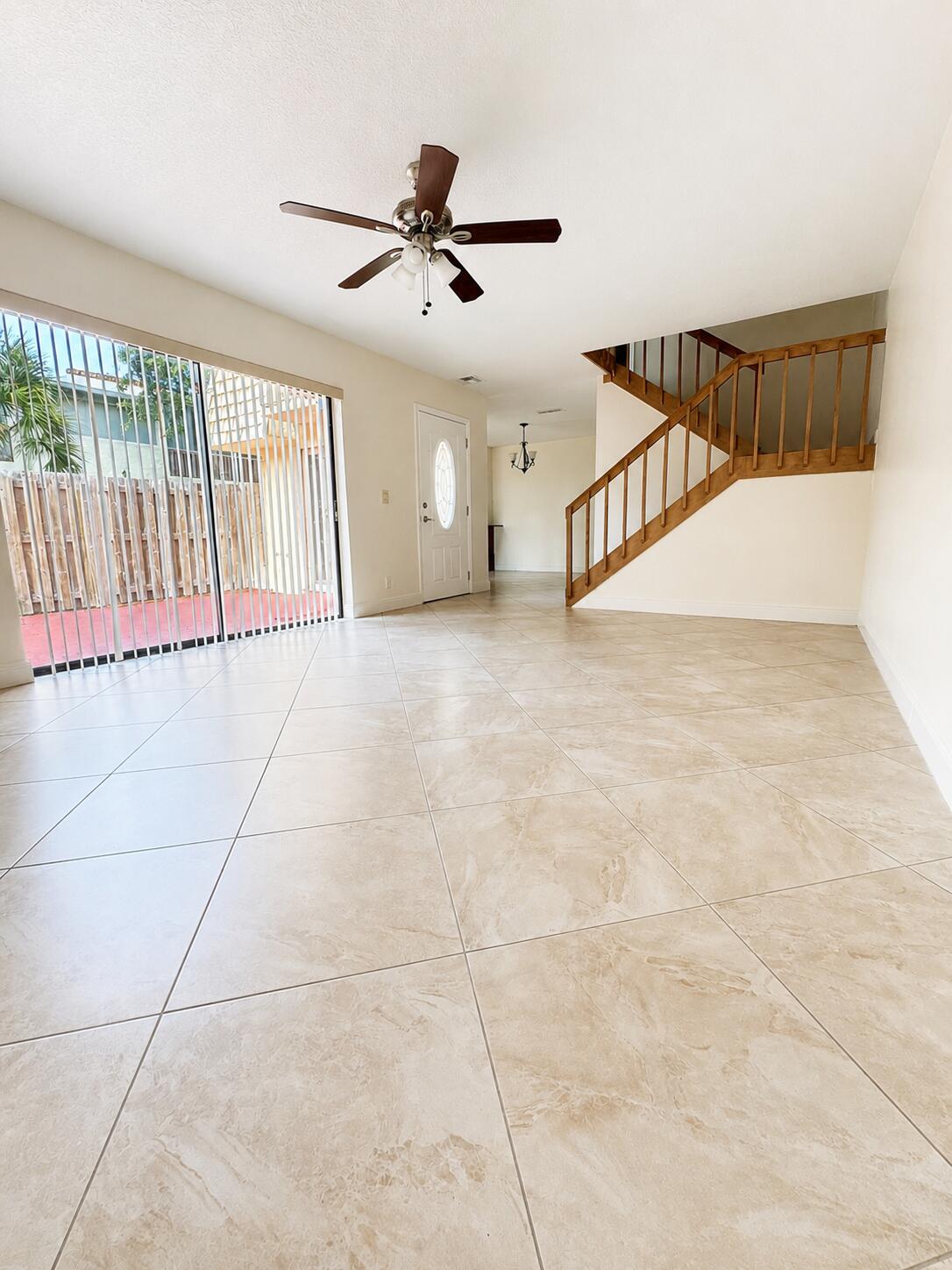168 Lake Arbor, Palm Springs FL 33461