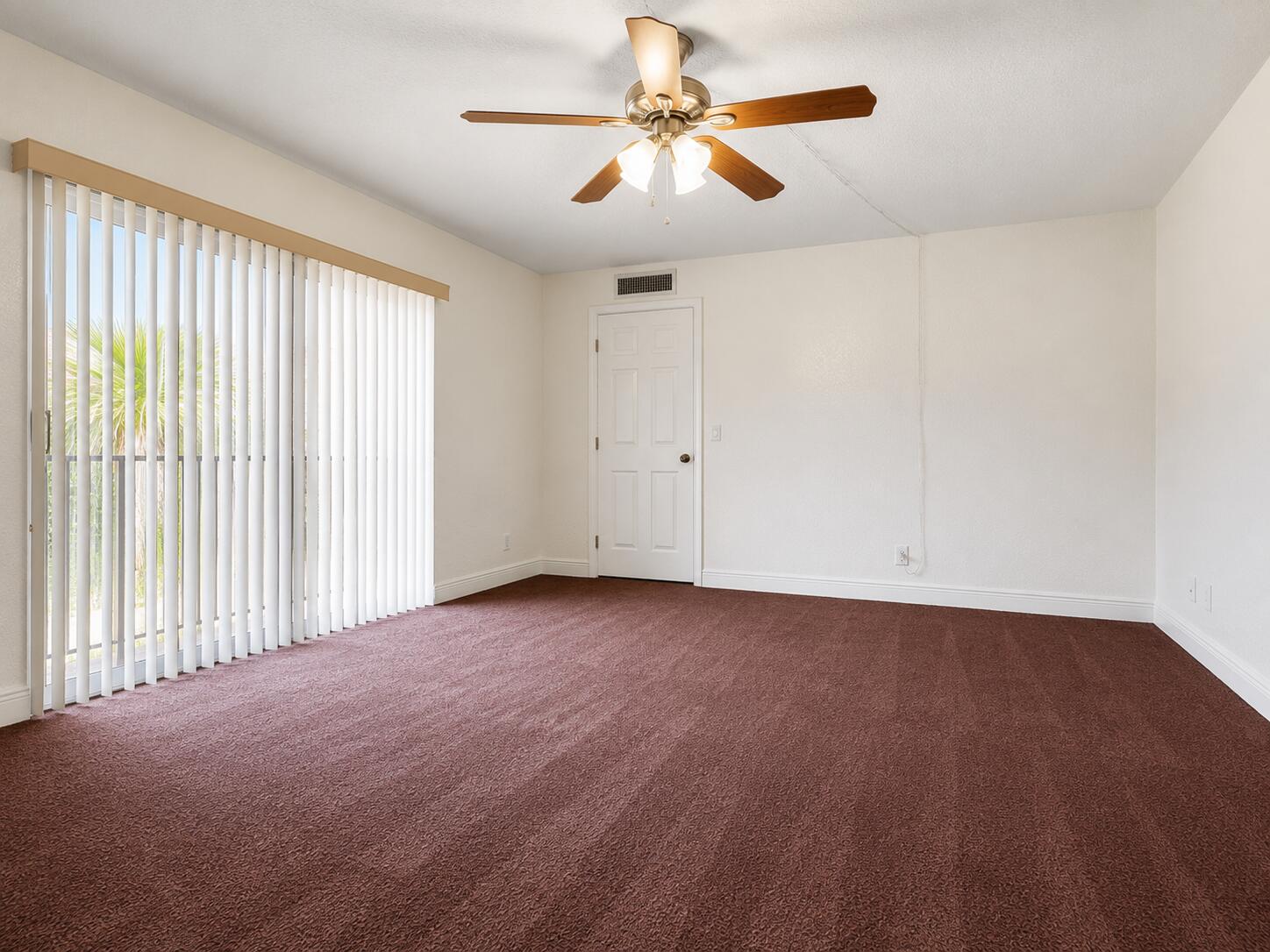 168 Lake Arbor, Palm Springs FL 33461