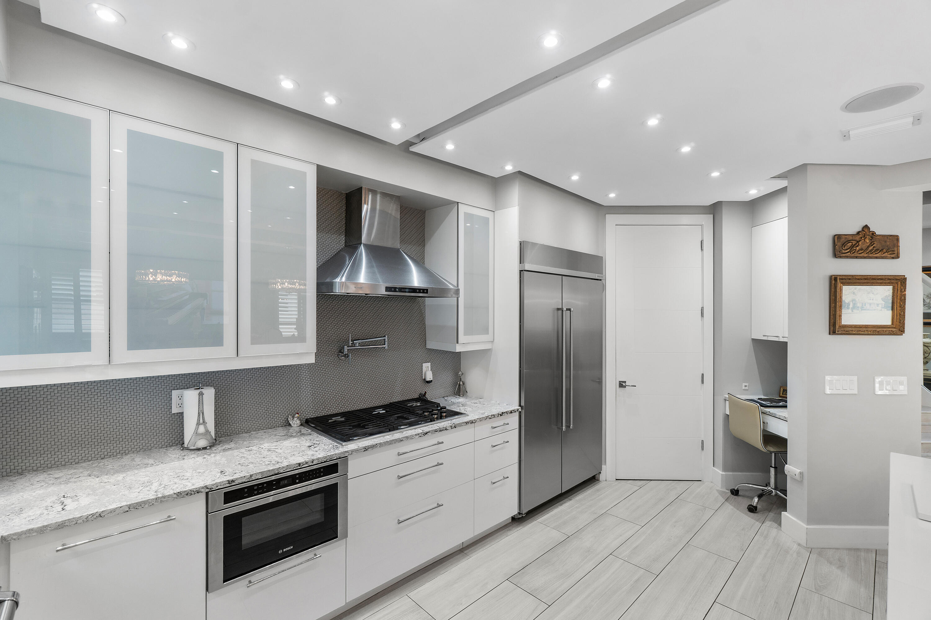 2550 NW 52nd, Boca Raton FL 33496