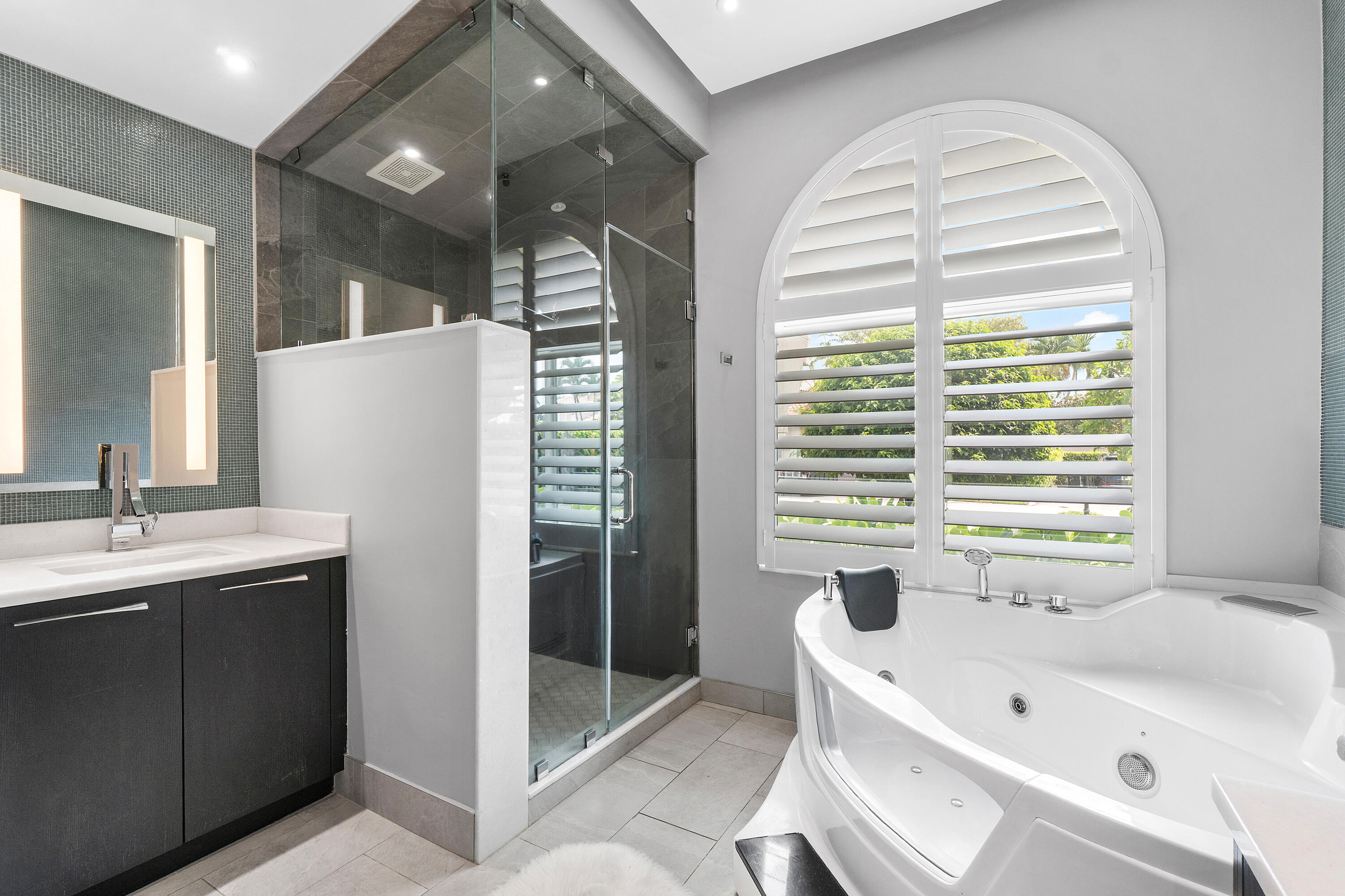 2550 NW 52nd, Boca Raton FL 33496