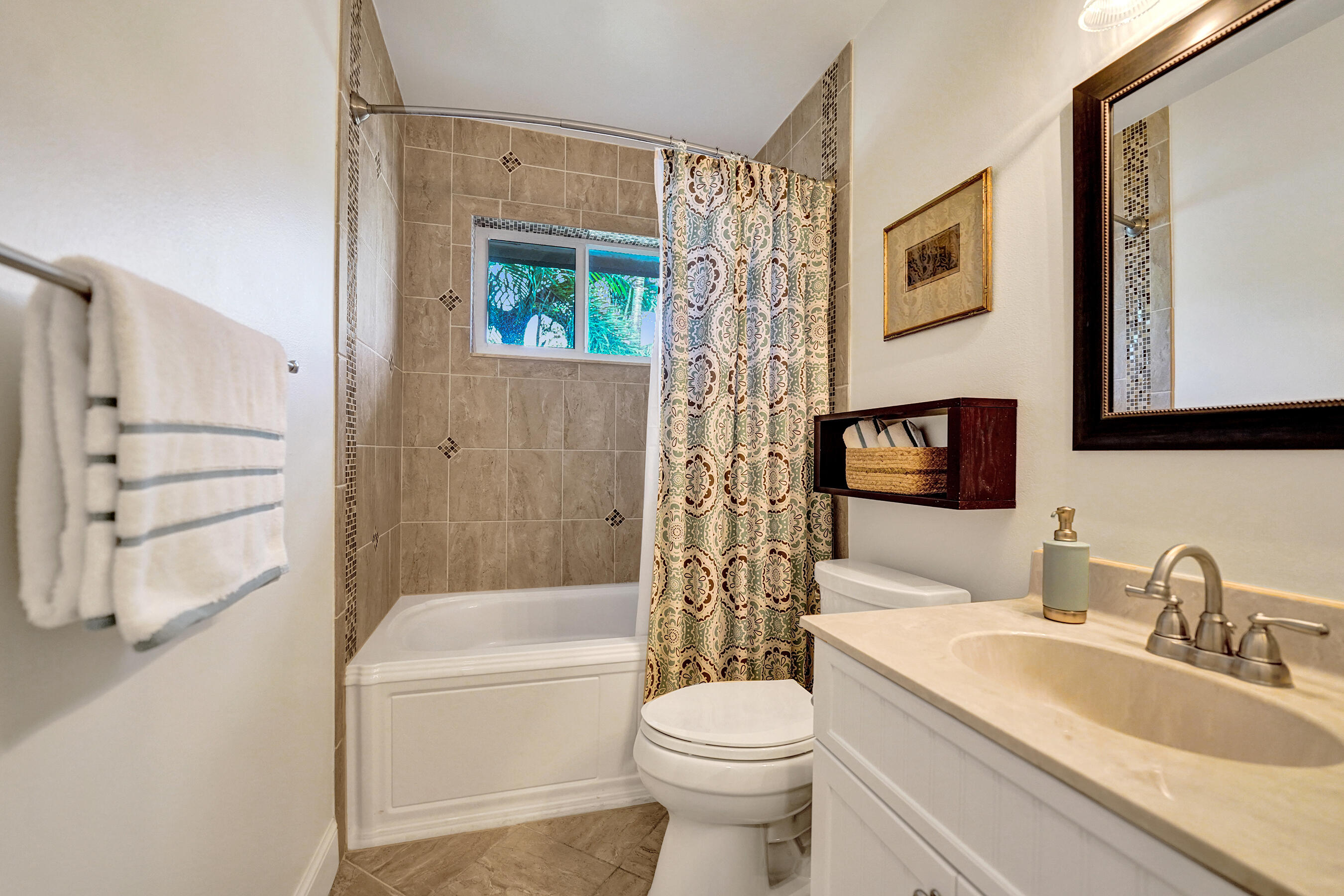 620 NE 9th #6, Fort Lauderdale FL 33304