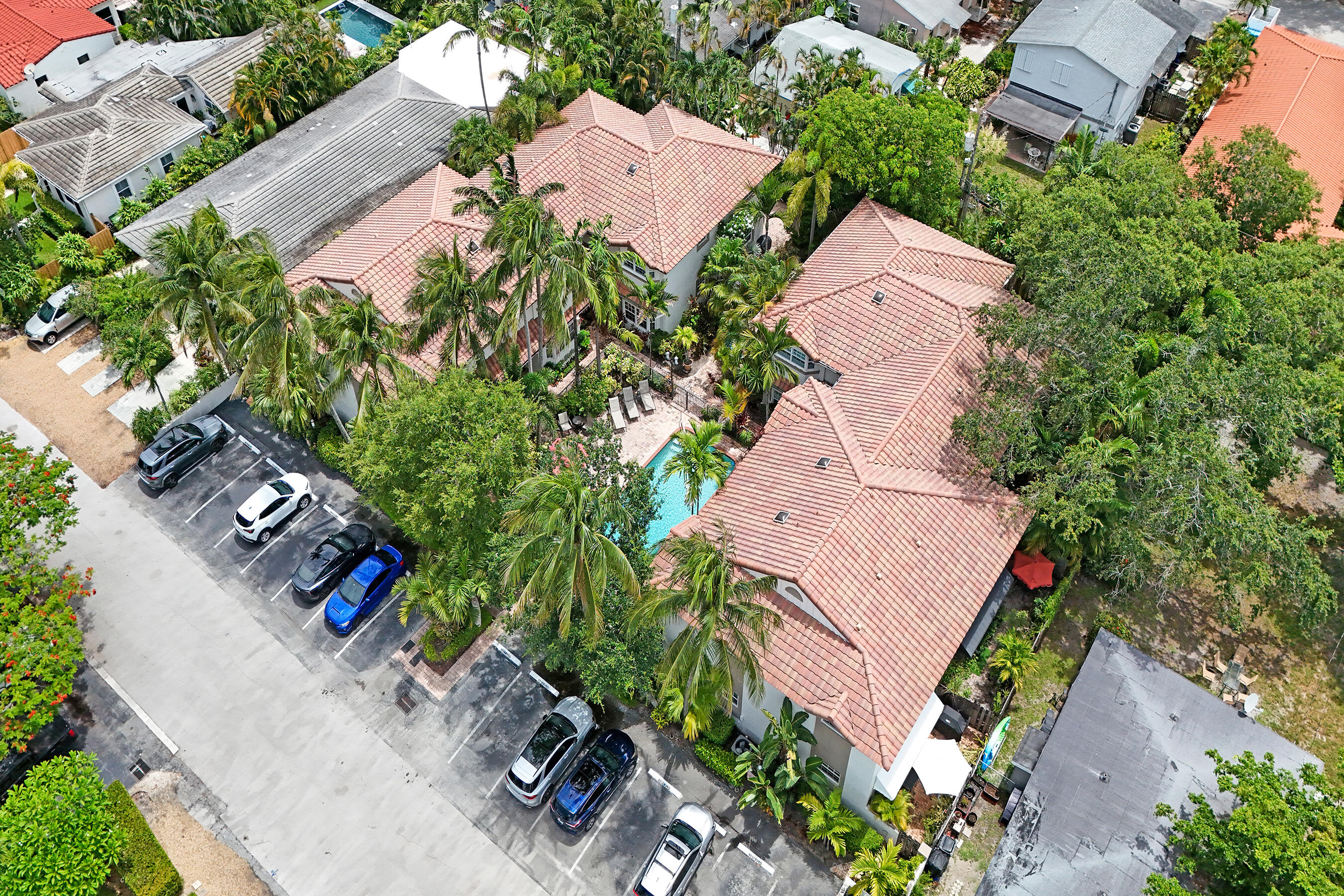 620 NE 9th #6, Fort Lauderdale FL 33304