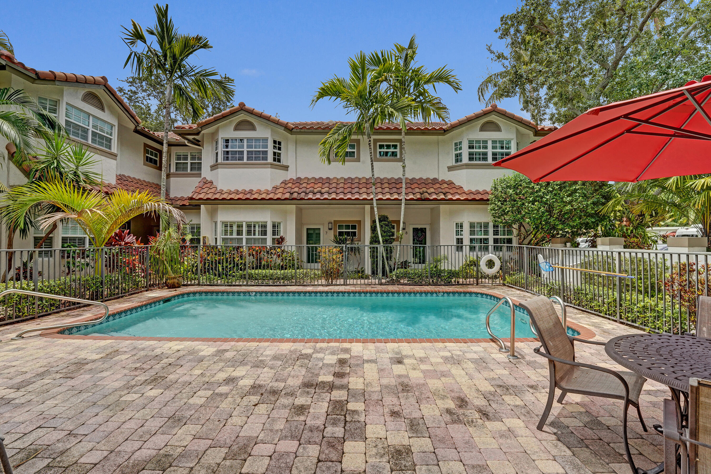 620 NE 9th #6, Fort Lauderdale FL 33304