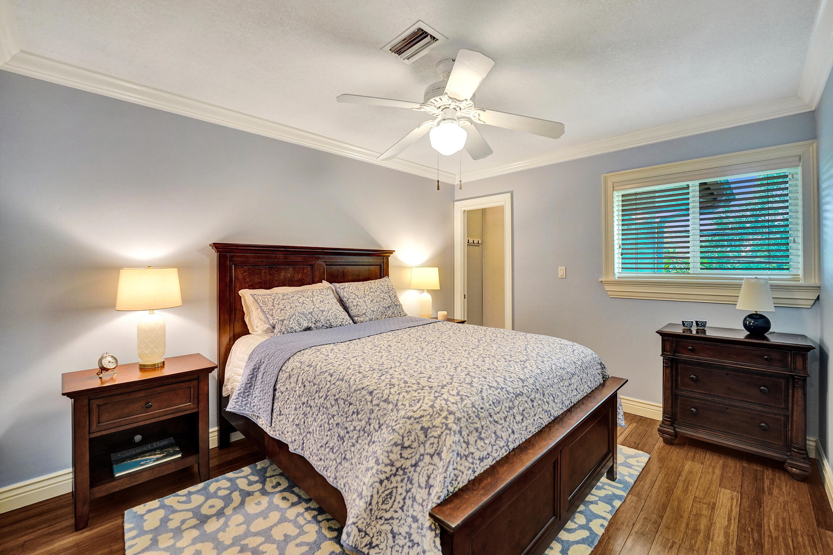 620 NE 9th #6, Fort Lauderdale FL 33304