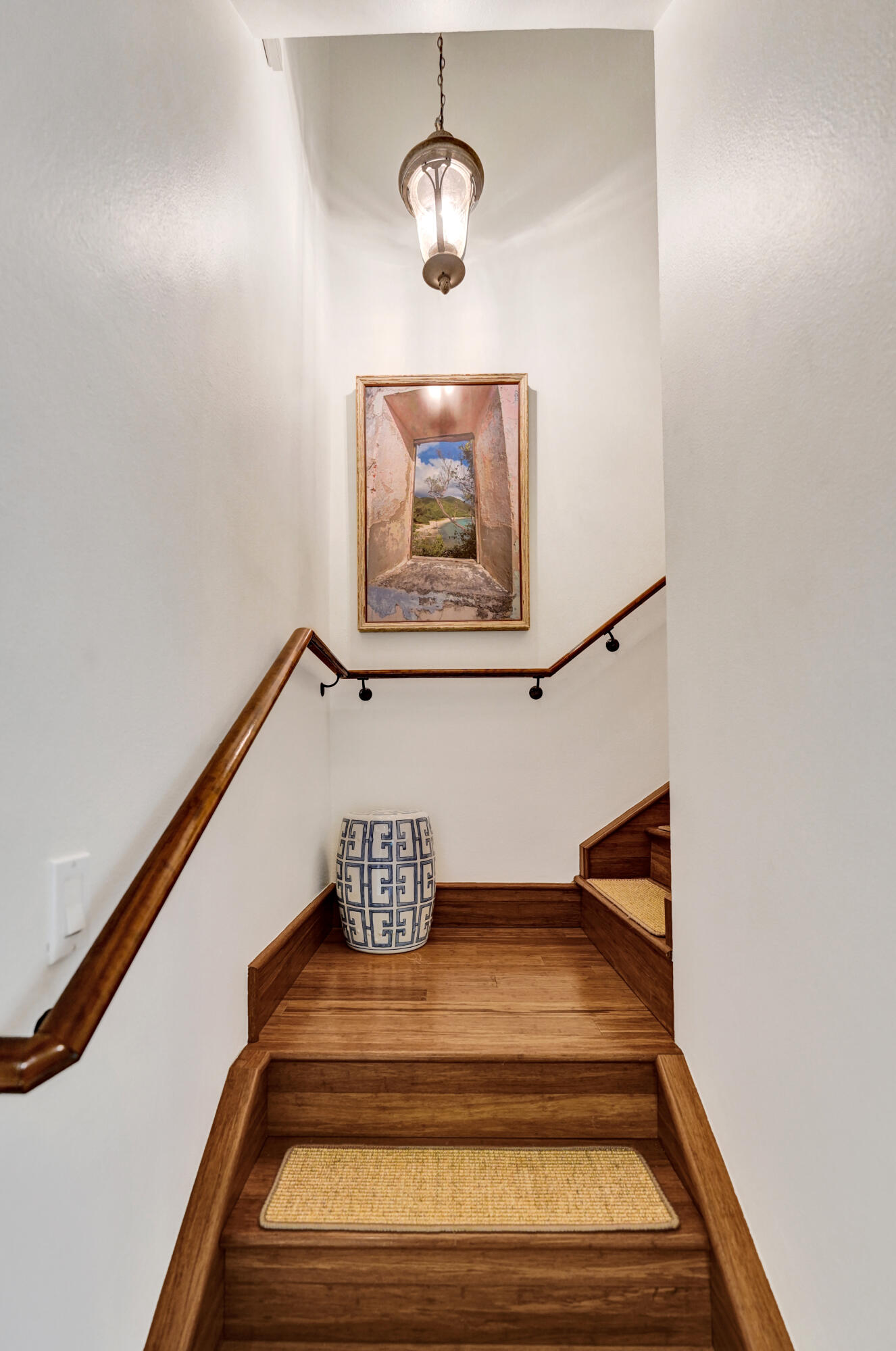 620 NE 9th #6, Fort Lauderdale FL 33304