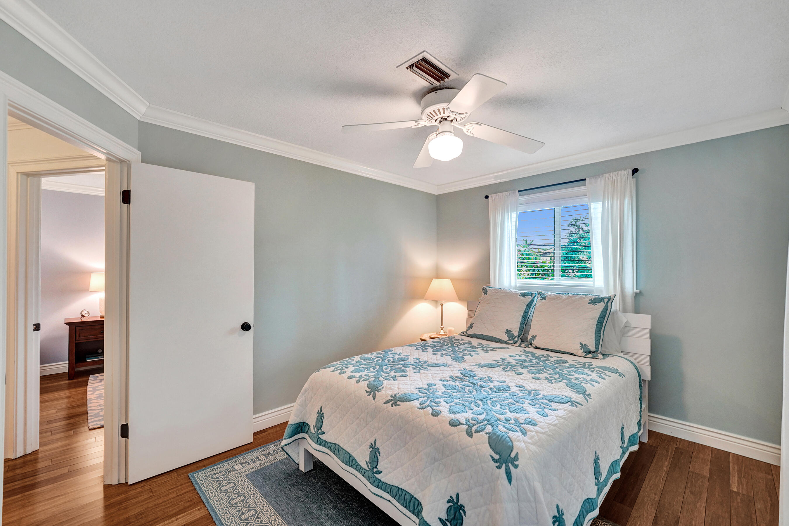 620 NE 9th #6, Fort Lauderdale FL 33304