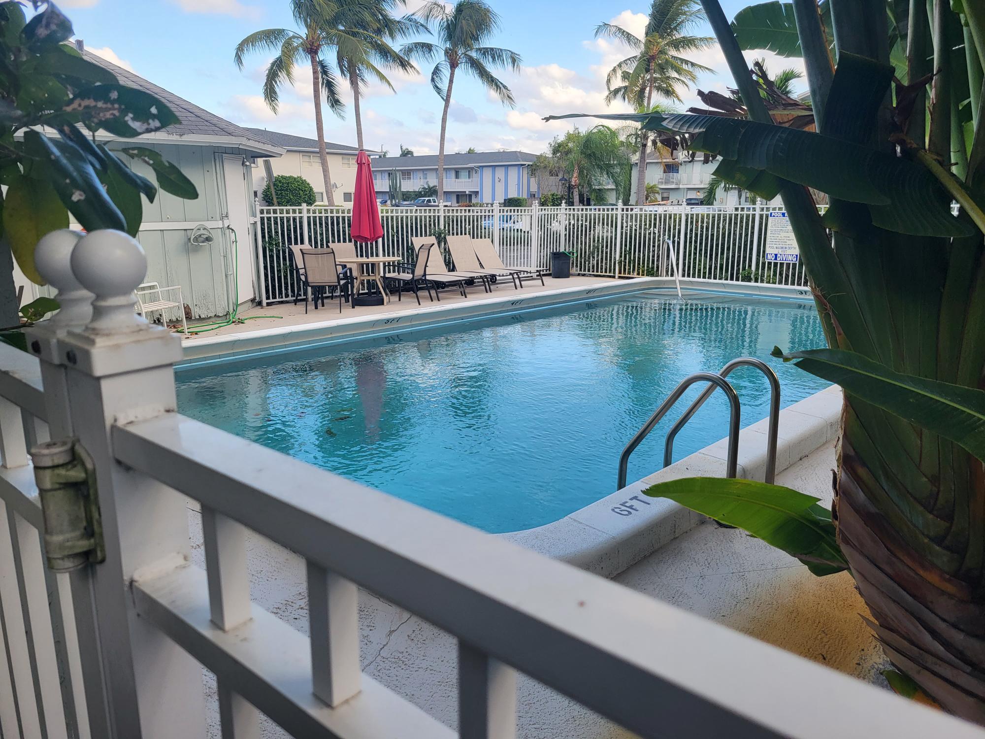 4135 NE 21st, Lighthouse Point FL 33064