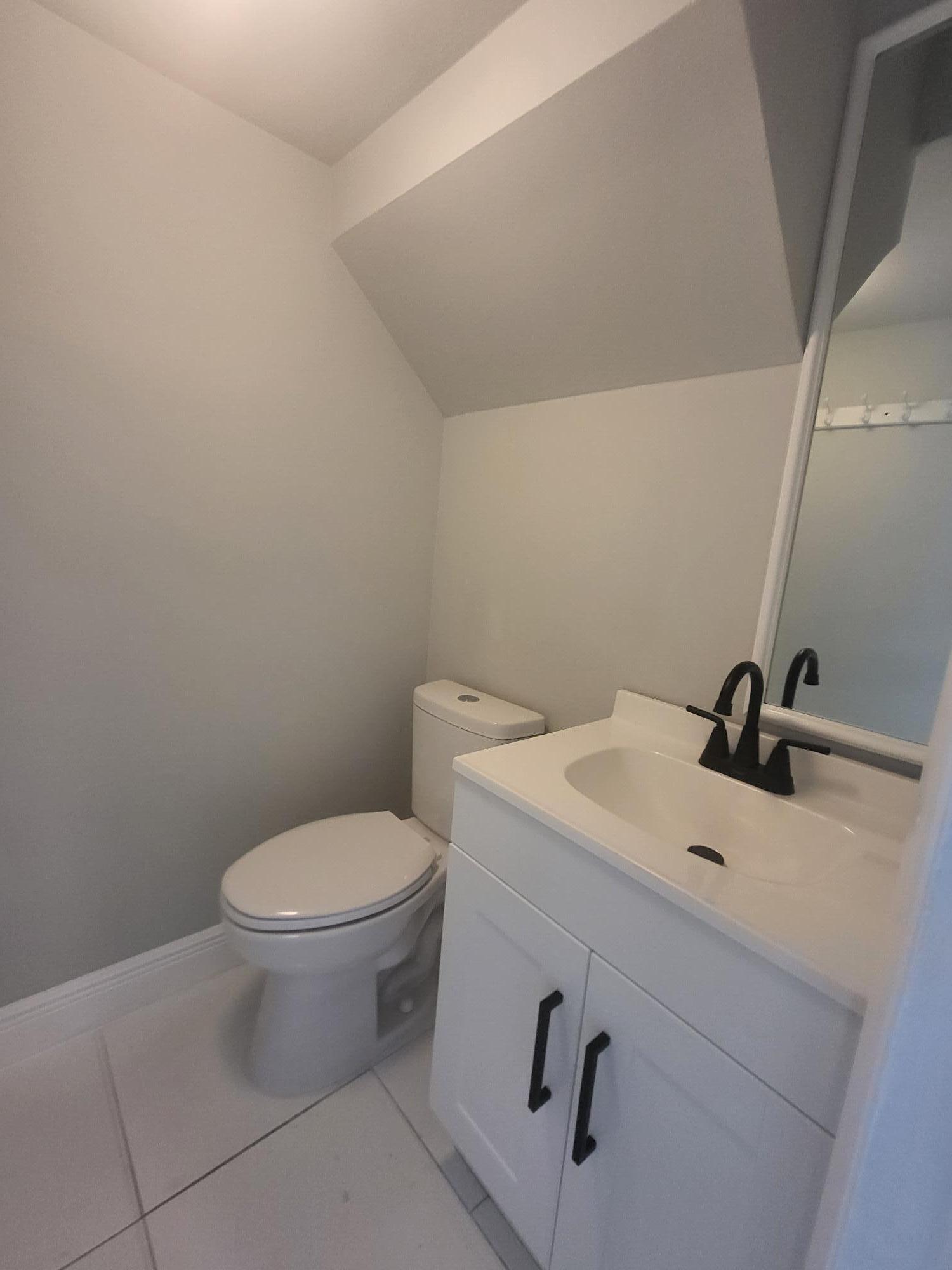 4135 NE 21st, Lighthouse Point FL 33064