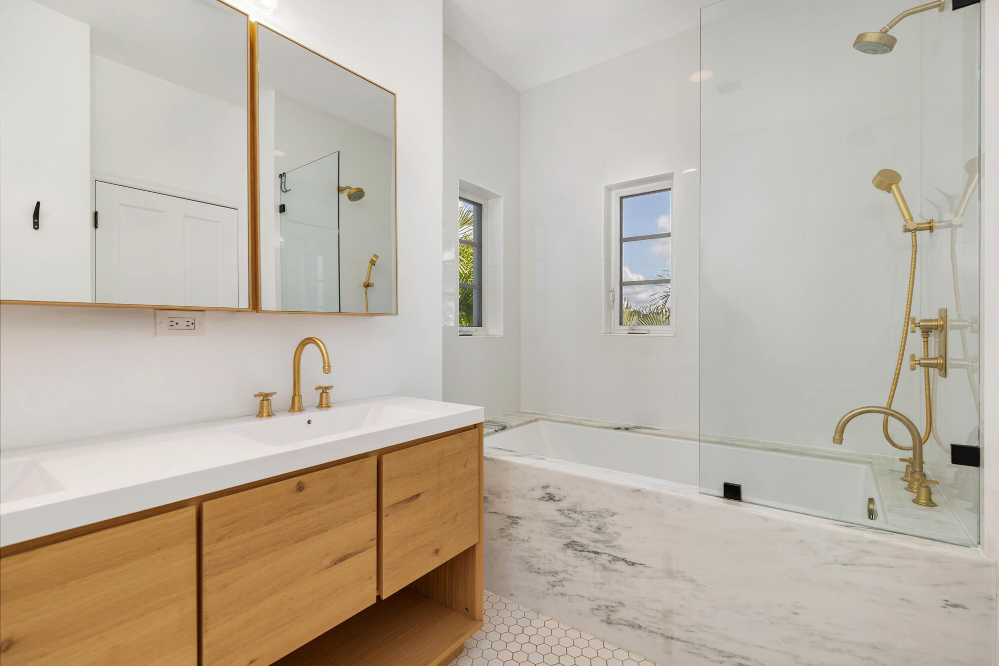 375 Plymouth, West Palm Beach FL 33405