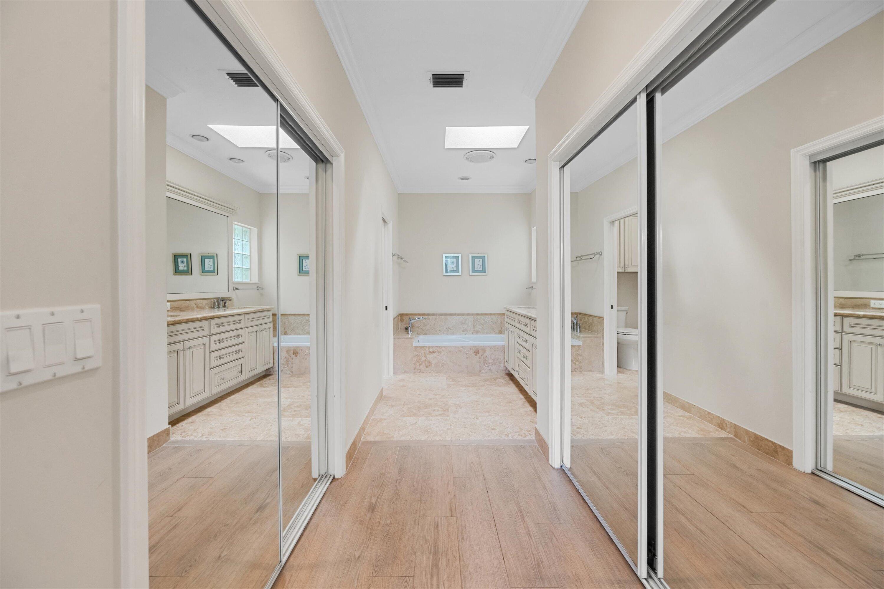 3878 N Longview, Jupiter FL 33477
