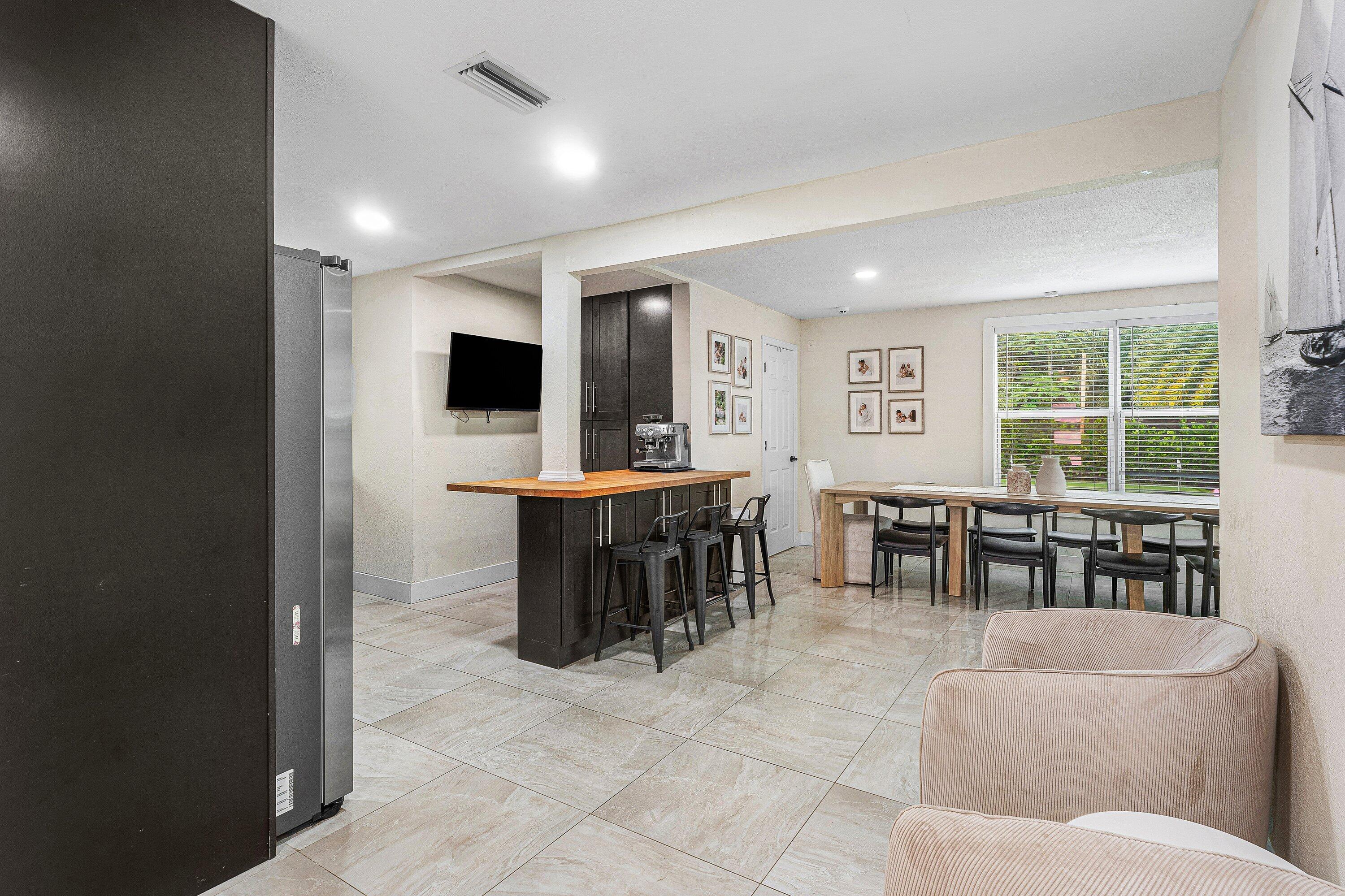 711 Laurel, Lake Park FL 33403