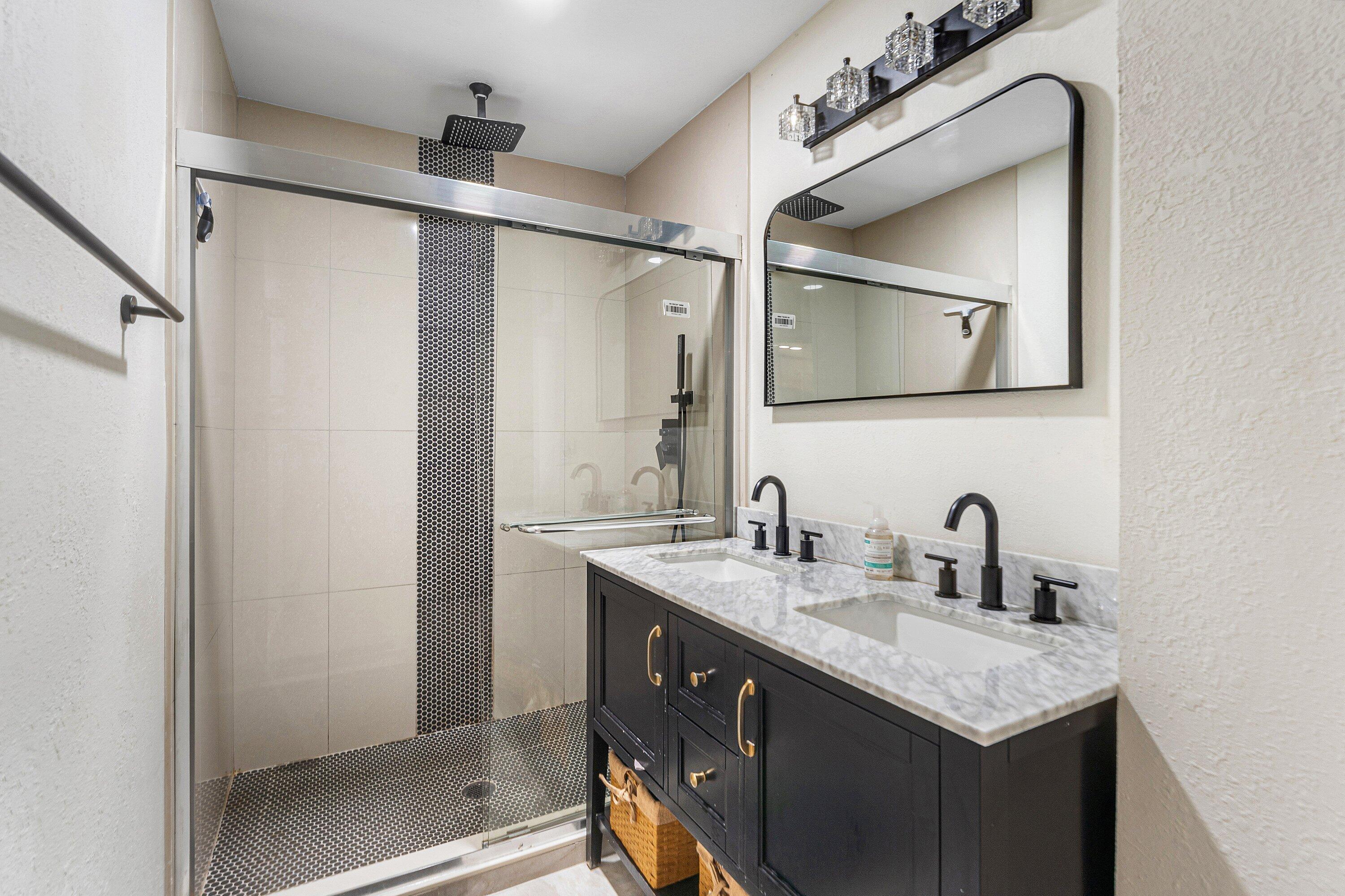 711 Laurel, Lake Park FL 33403