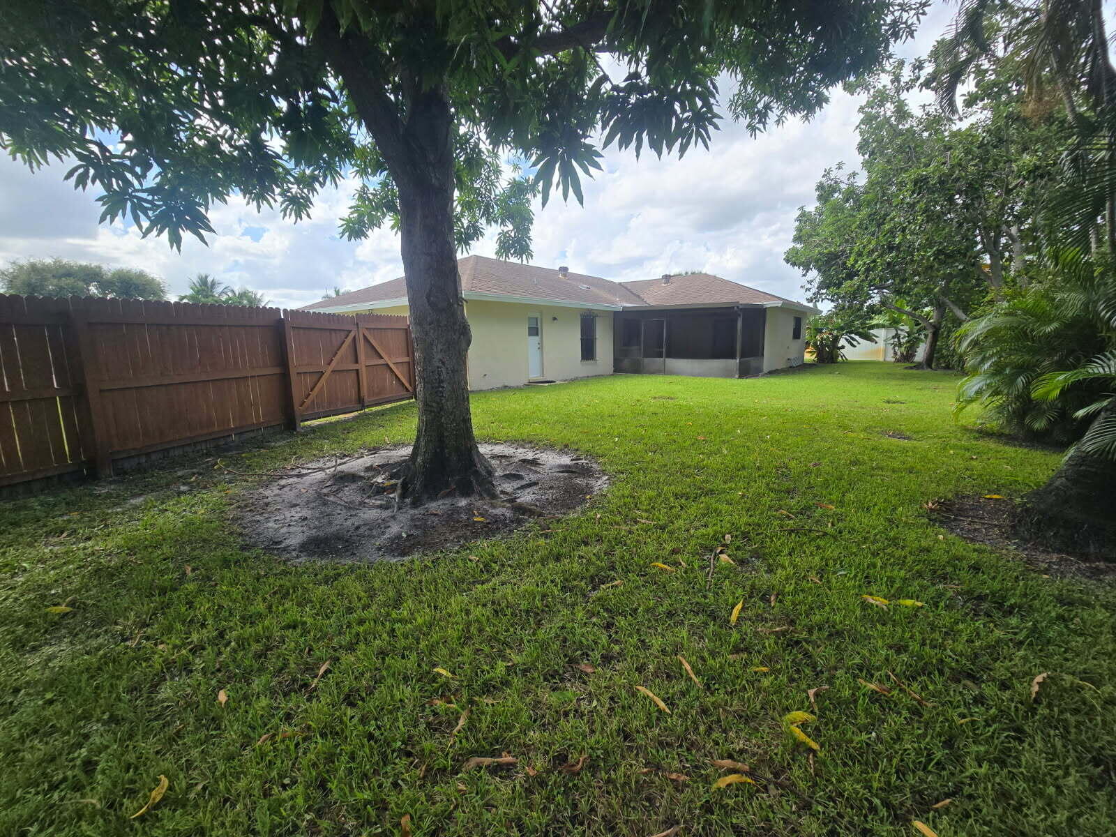 6504 Heather, Lake Clarke Shores FL 33406